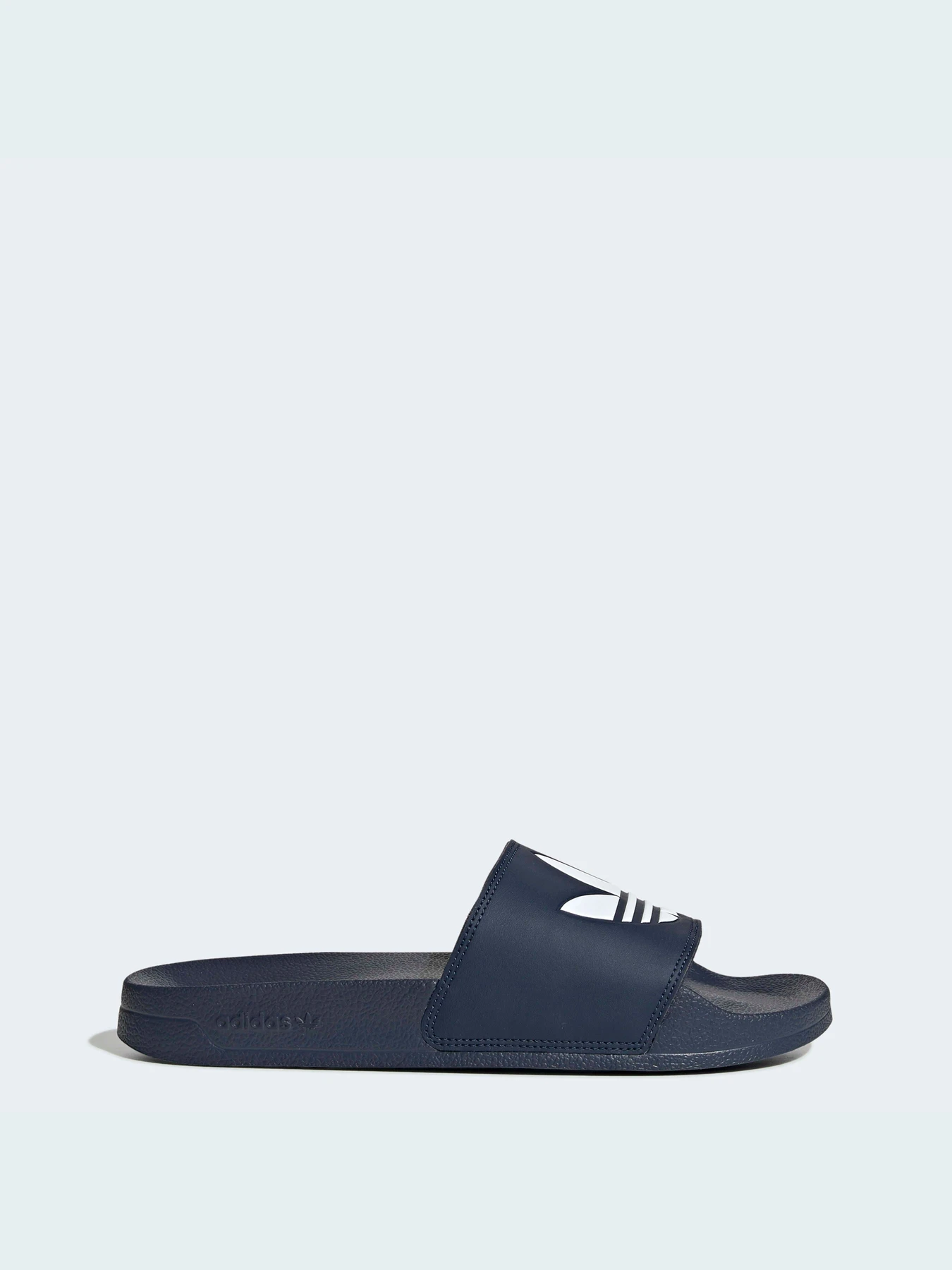 Шлёпанцы Adidas Adilette модель FU8299 Шлёпанцы Adidas Adilette модель FU8299 Фото