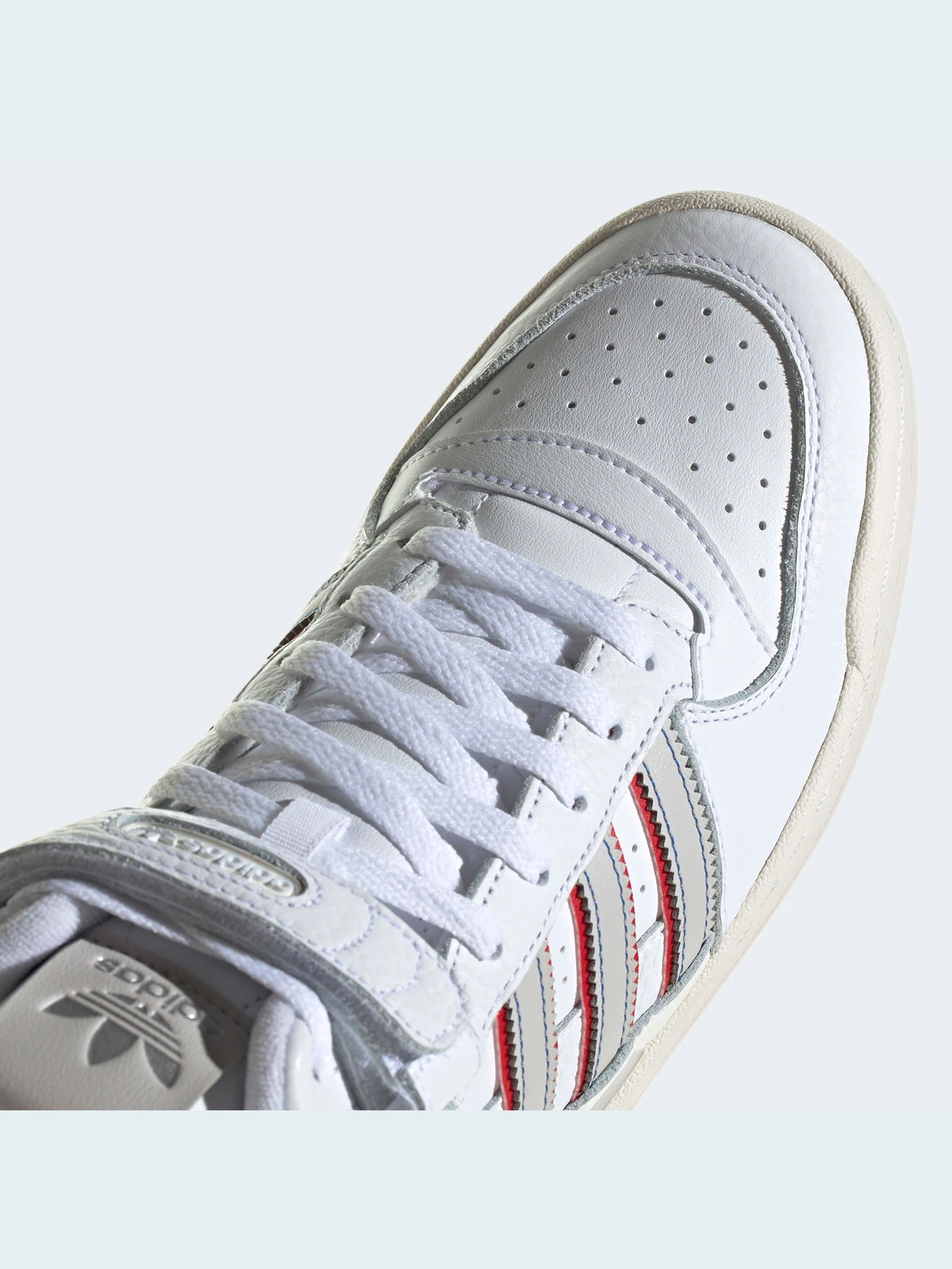 Кроссовки Adidas Forum модель H03434 Кроссовки Adidas Forum модель H03434 Фото