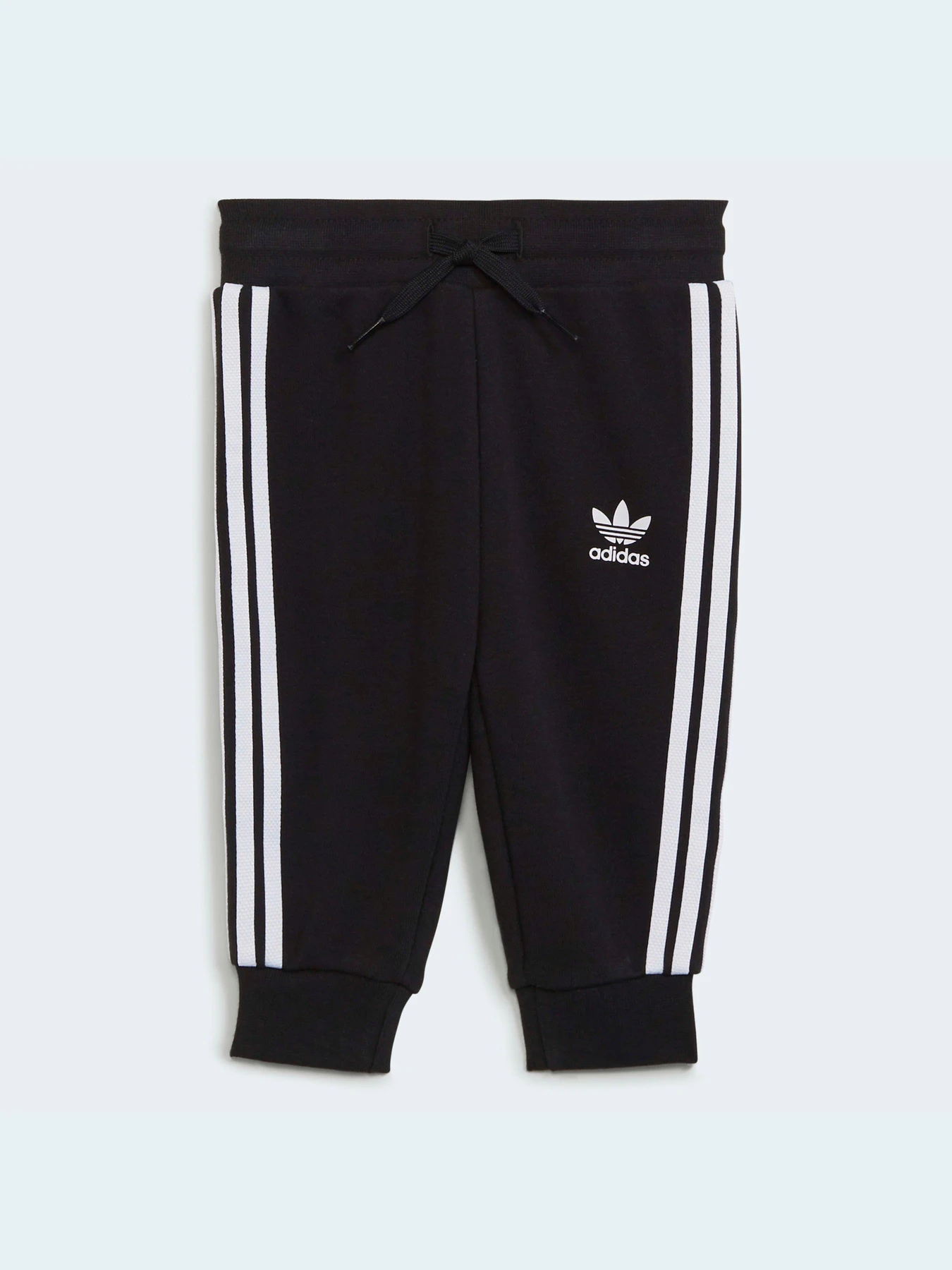 Костюмы Adidas модель H25218 Костюмы Adidas модель H25218 Фото