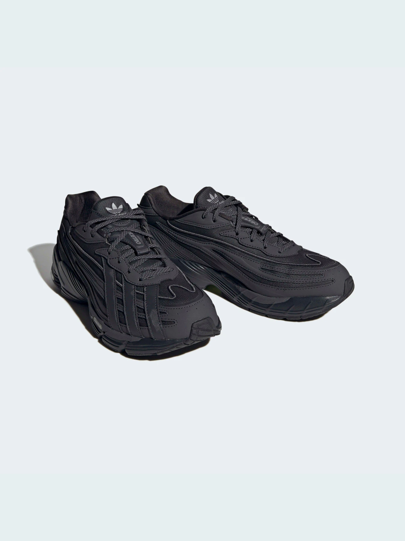 Кроссовки Adidas модель GY2339 Фото