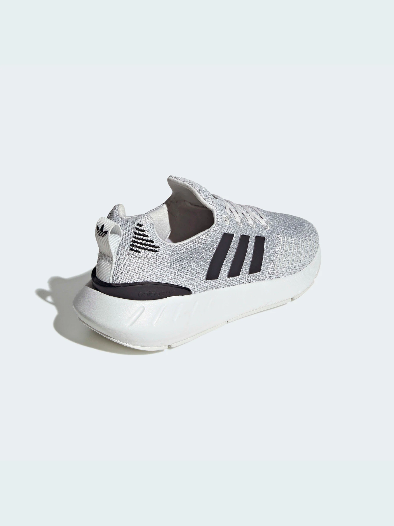 Кроссовки Adidas Swift модель GV7969 Фото