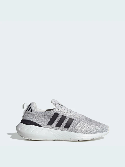 Кроссовки Adidas Swift модель GV7969 Фото