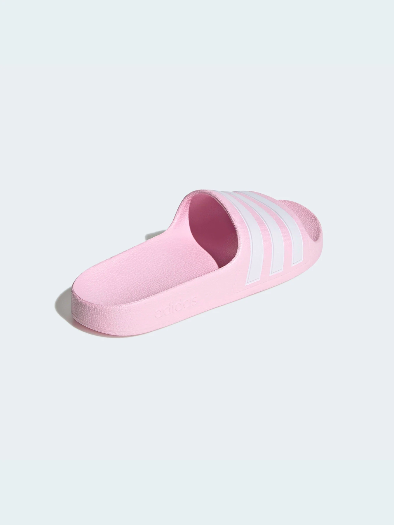 Шлёпанцы Adidas Adilette модель FY8072 Шлёпанцы Adidas Adilette модель FY8072 Фото