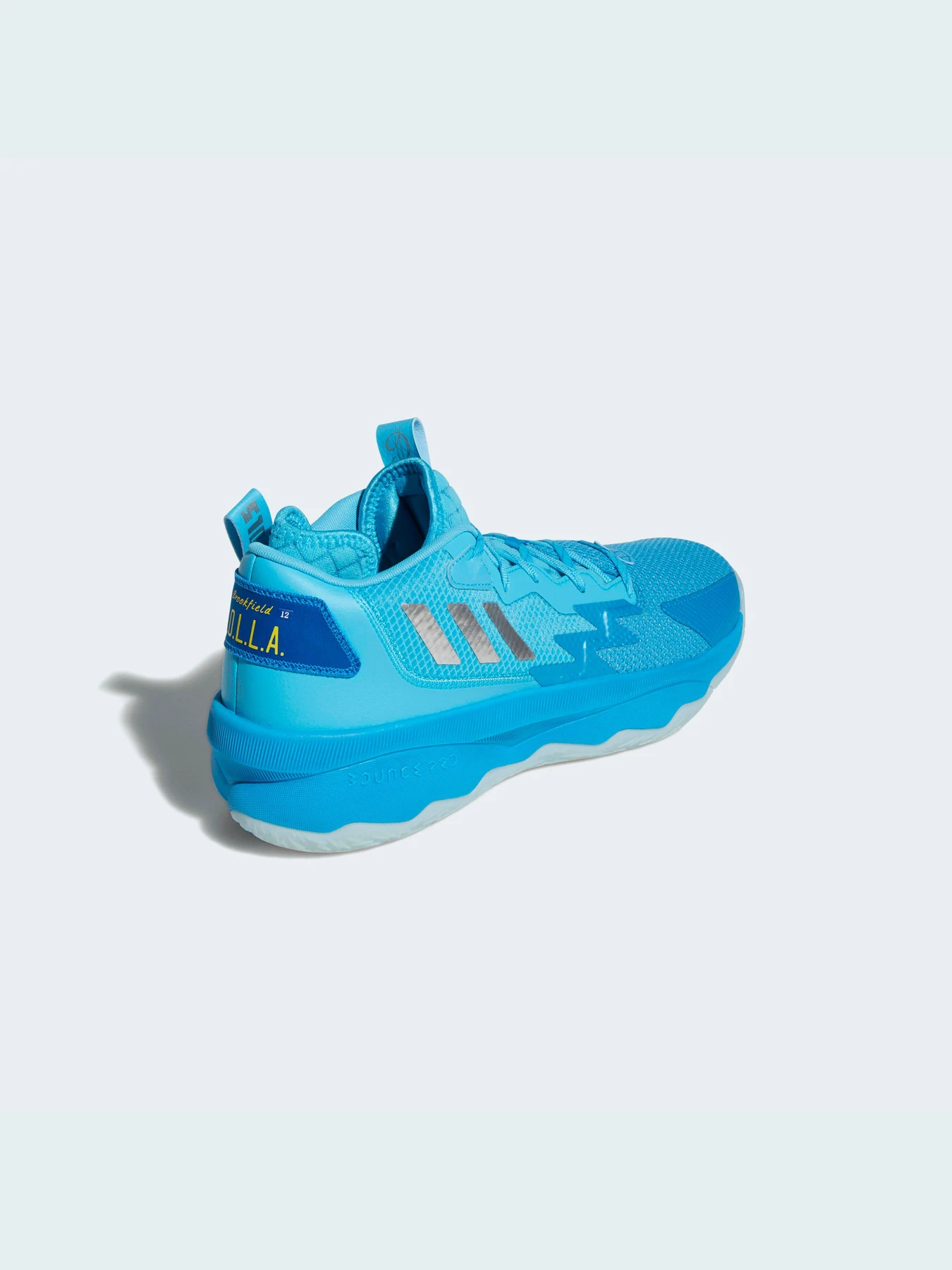 Кроссовки Adidas модель GY6465 Кроссовки Adidas модель GY6465 Фото