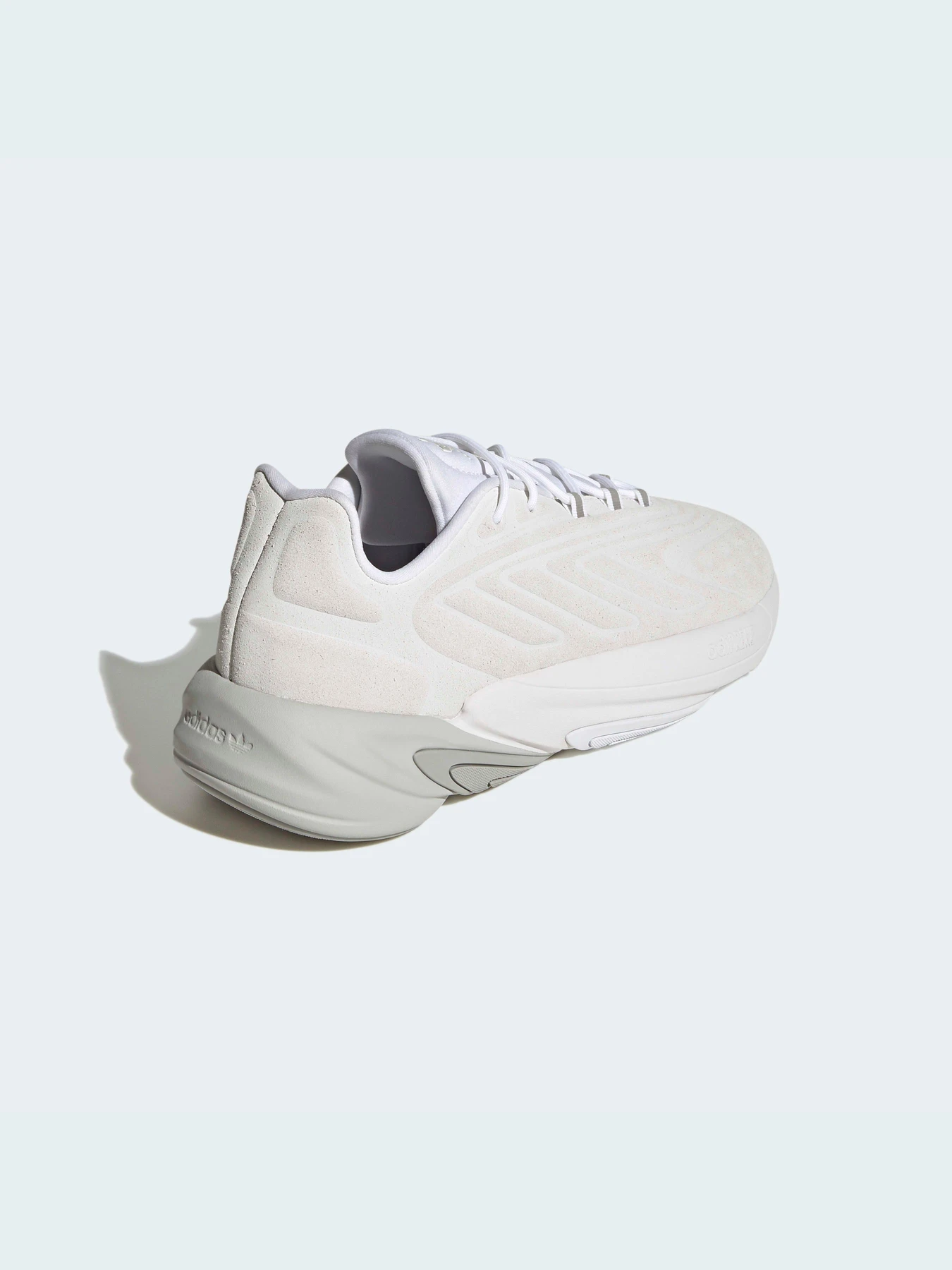 Кроссовки Adidas Ozweego модель GW9378 Кроссовки Adidas Ozweego модель GW9378 Фото