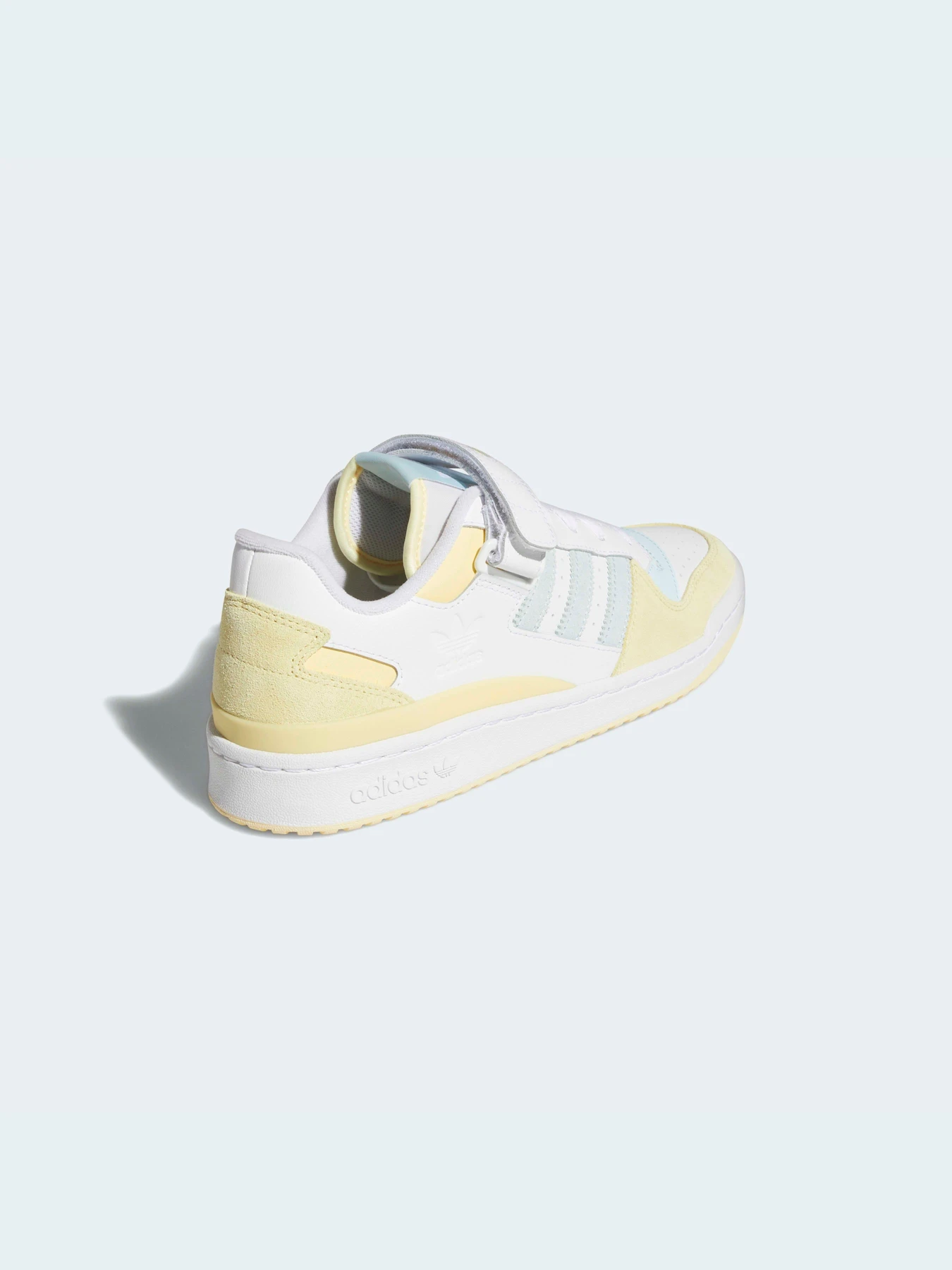 Кроссовки Adidas Forum модель GX7075 Кроссовки Adidas Forum модель GX7075 Фото
