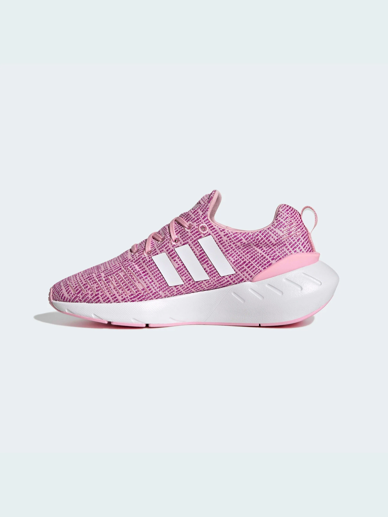 Кросівки Adidas Swift модель GW8177 Кросівки Adidas Swift модель GW8177 Фото
