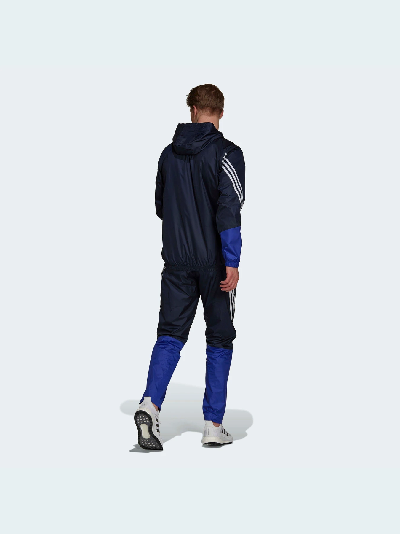 Костюми Adidas модель H15581 Костюми Adidas модель H15581 Фото