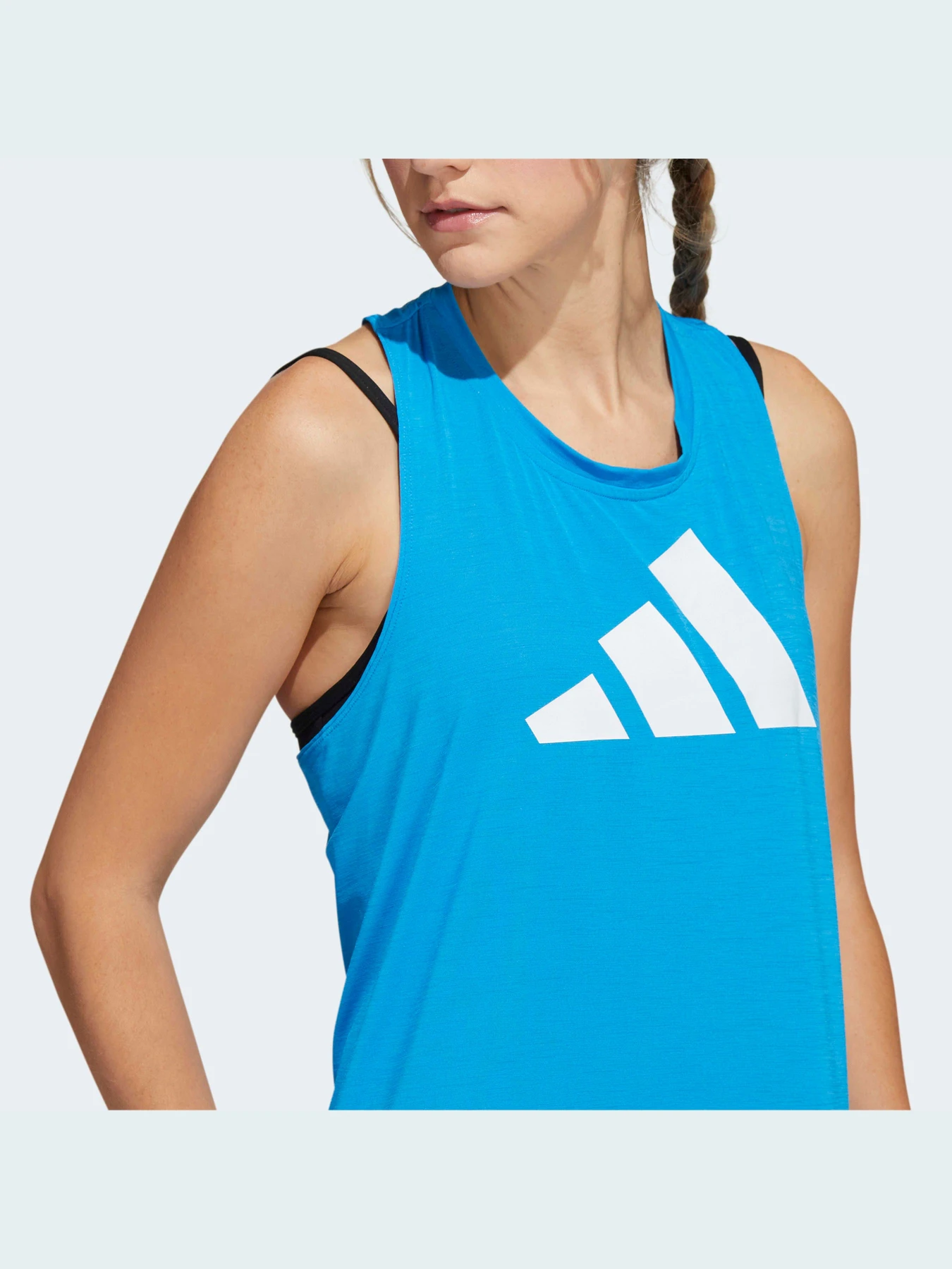Футболки і поло Adidas модель HE6841 Футболки і поло Adidas модель HE6841 Фото