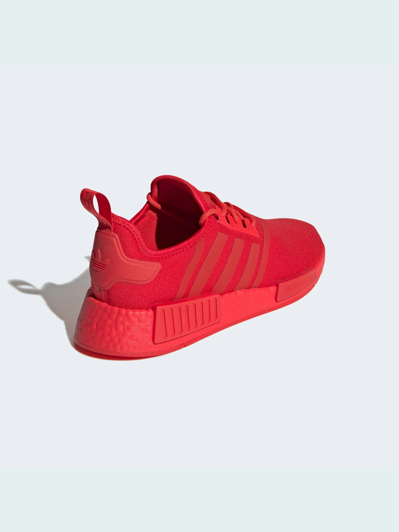 Кроссовки Adidas NMD модель GX7605 Кроссовки Adidas NMD модель GX7605 Фото