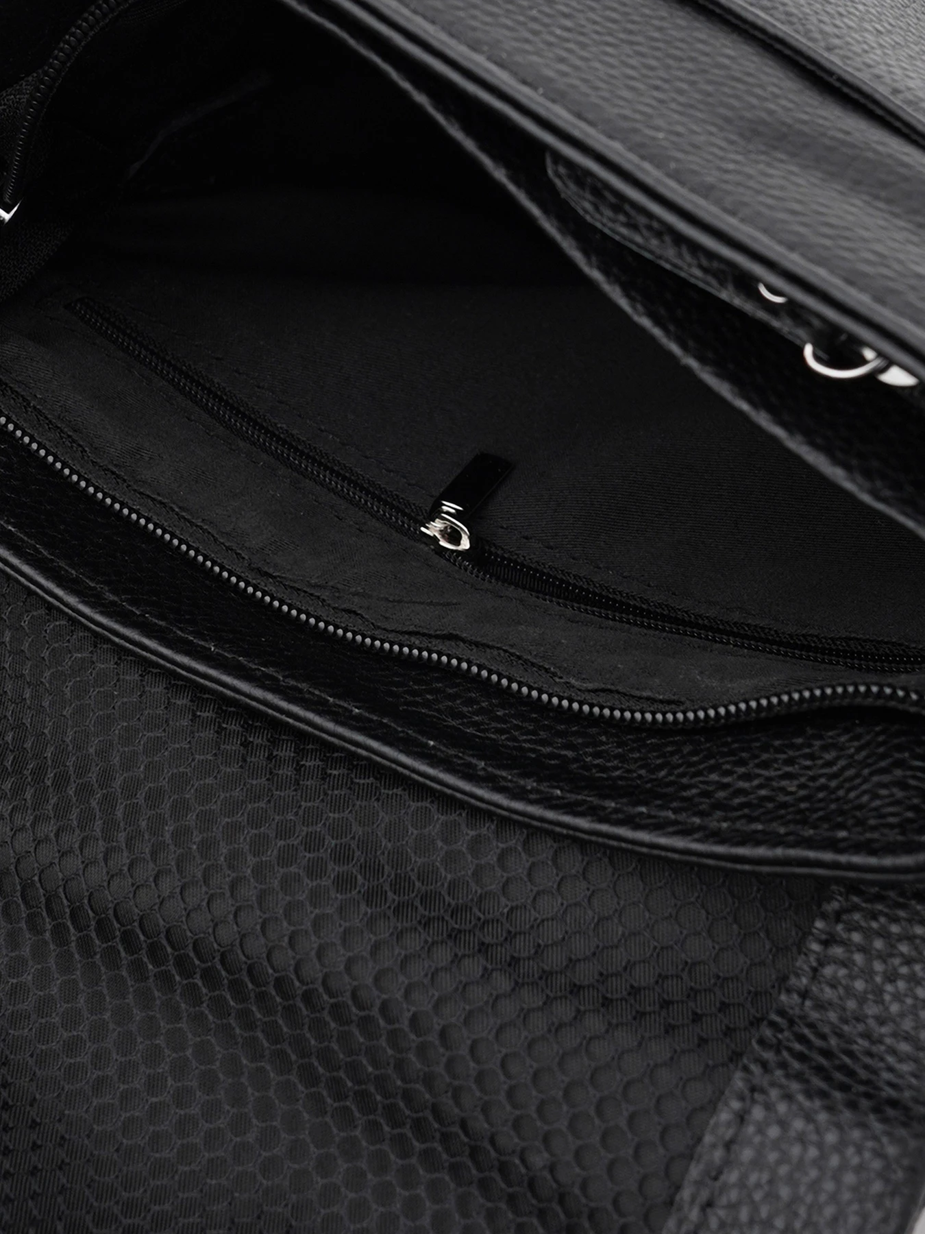 Сумки Borsa Leather модель K13658bl-black Фото
