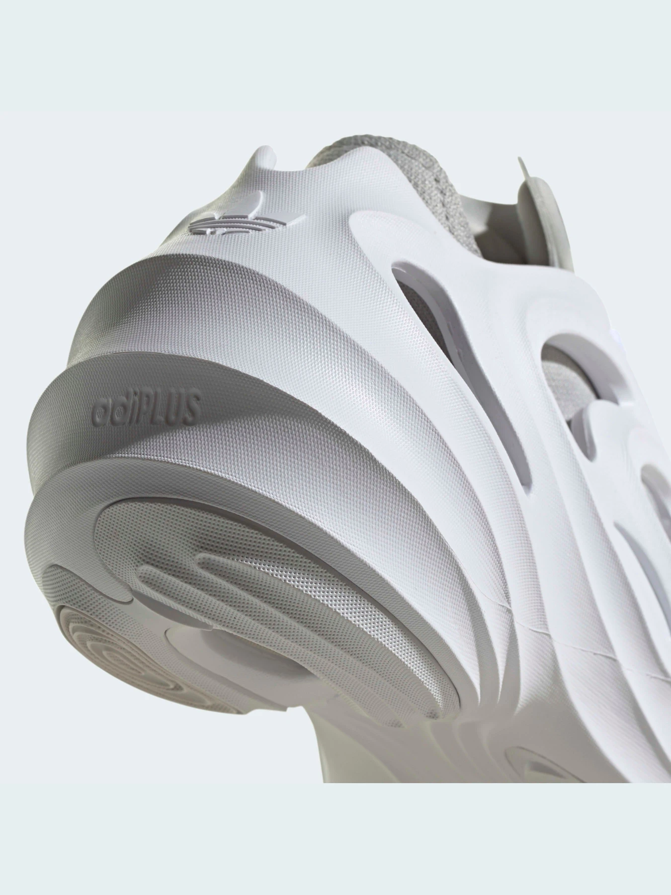Кроссовки Adidas модель HP6584 Фото