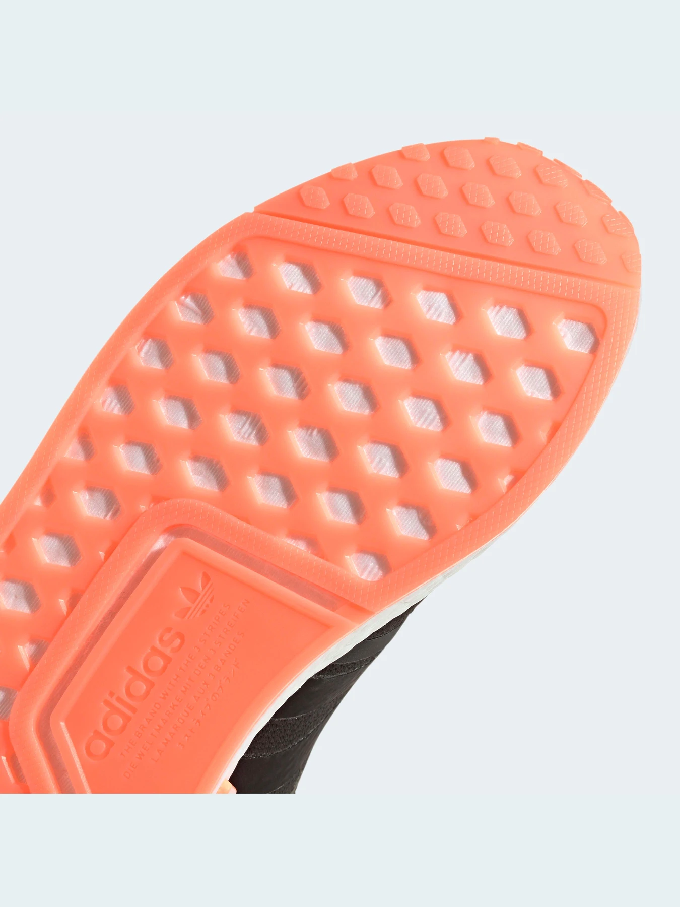 Кроссовки Adidas NMD модель GW9463 Фото