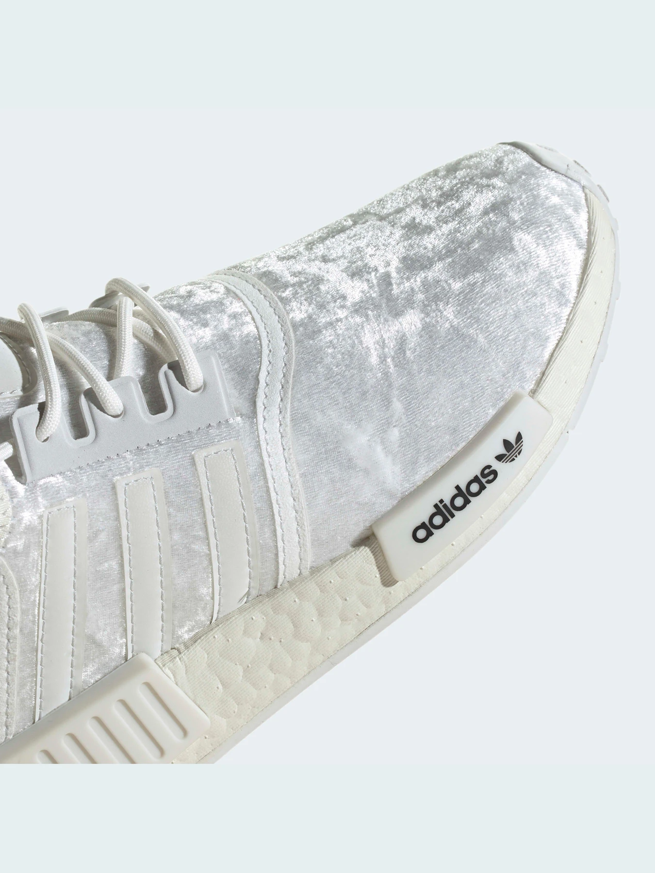 Кросівки Adidas NMD модель GW5681 Фото