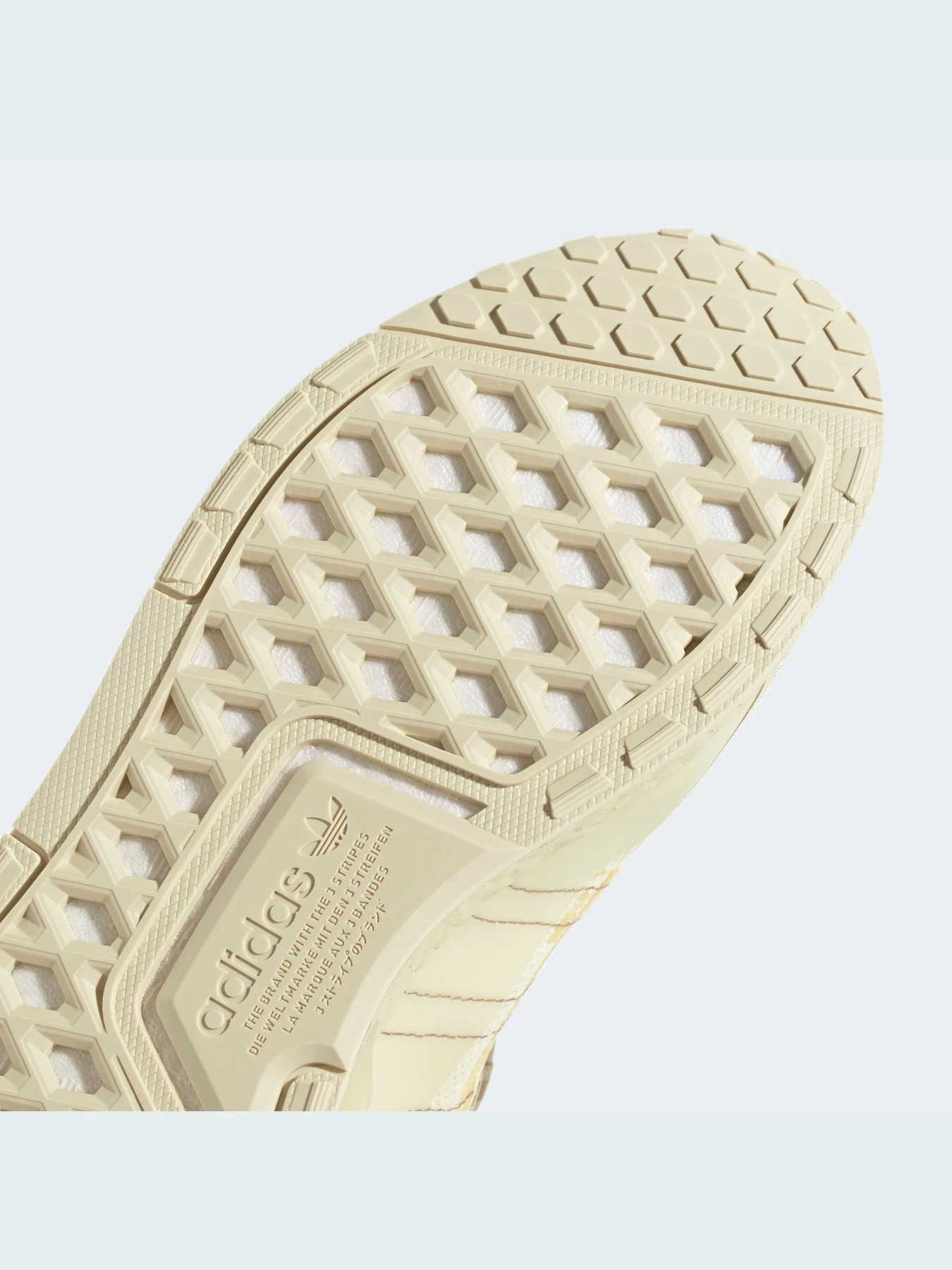 Кроссовки Adidas NMD модель GZ2135 Фото