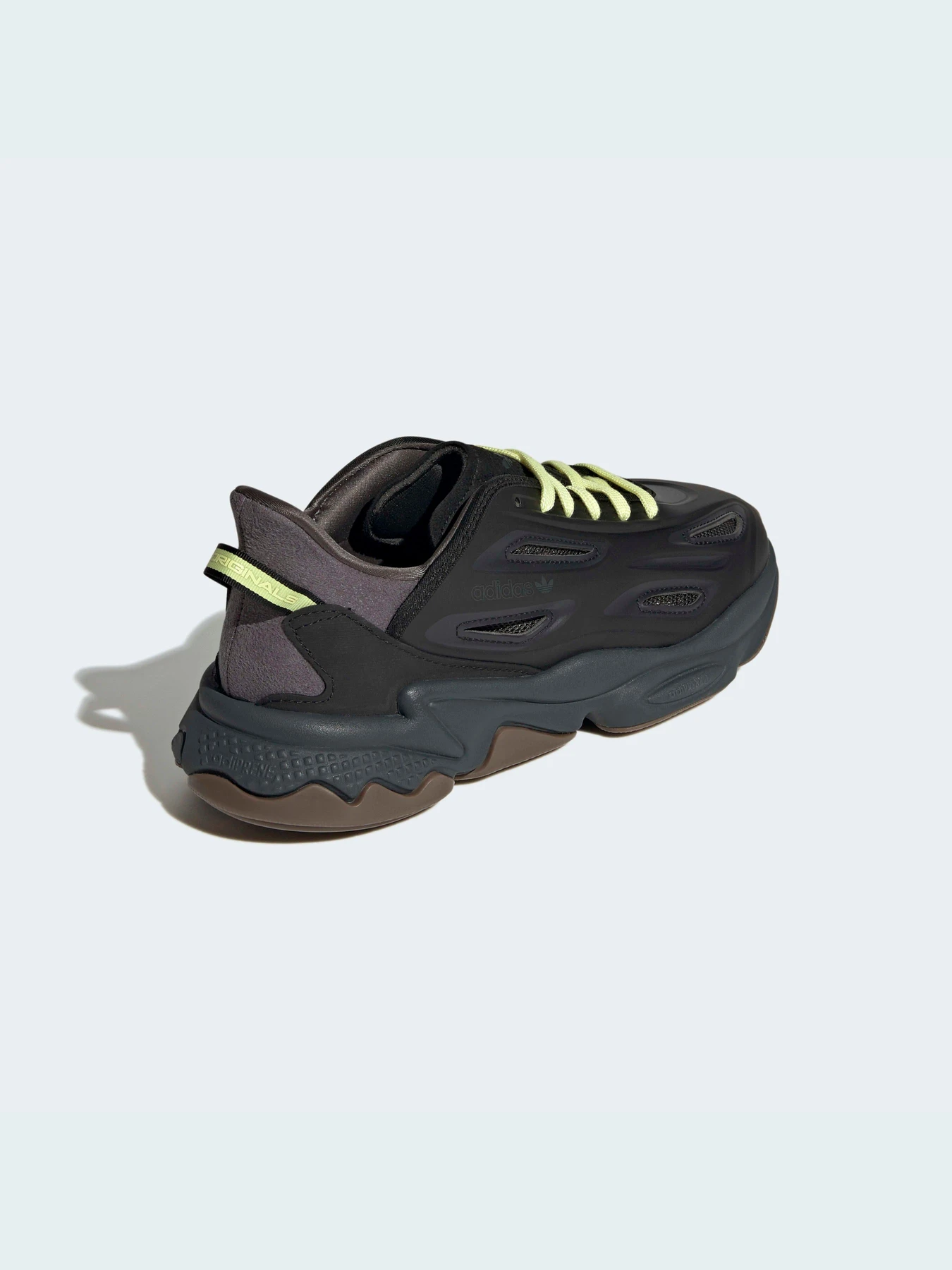 Кроссовки Adidas Ozweego модель H04235 Фото