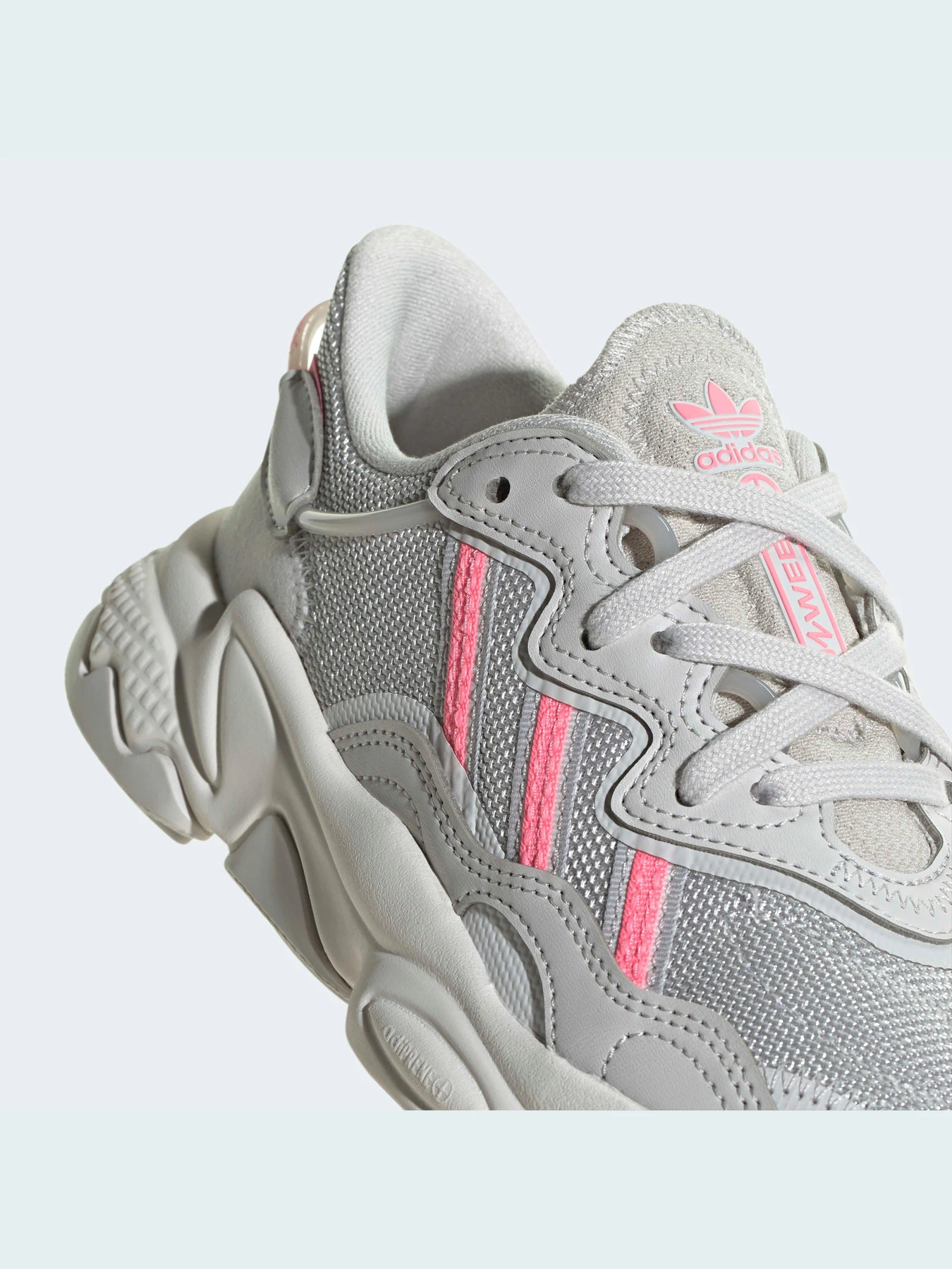 Кроссовки Adidas Ozweego модель GV8893 Кроссовки Adidas Ozweego модель GV8893 Фото