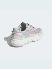 Кроссовки Adidas Ozweego модель GV8893 Фото