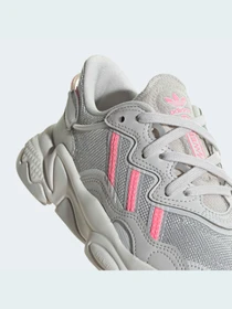 Кроссовки Adidas Ozweego модель GV8893 Фото