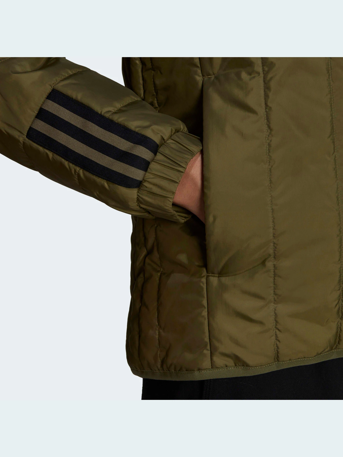 Куртки и дубленки Adidas 3 Stripes модель H65757 Куртки и дубленки Adidas 3 Stripes модель H65757 Фото