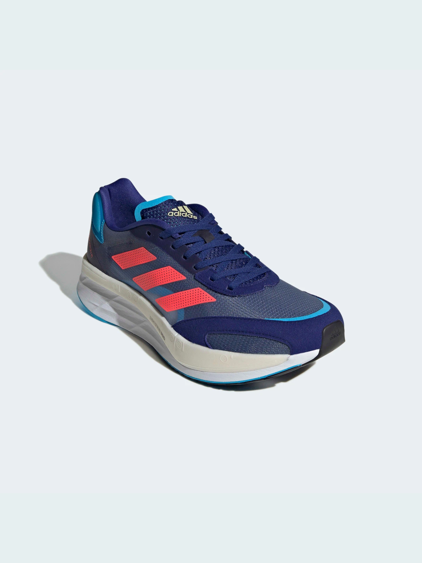 Кроссовки Adidas модель GY0926 Кроссовки Adidas модель GY0926 Фото