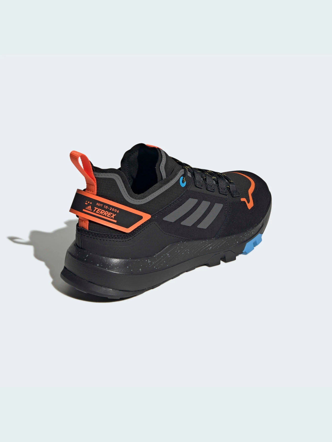 Кроссовки Adidas модель GY6840 Кроссовки Adidas модель GY6840 Фото