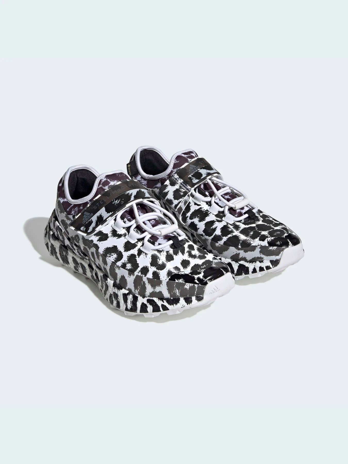 Кроссовки Adidas модель FV7461 Кроссовки Adidas модель FV7461 Фото