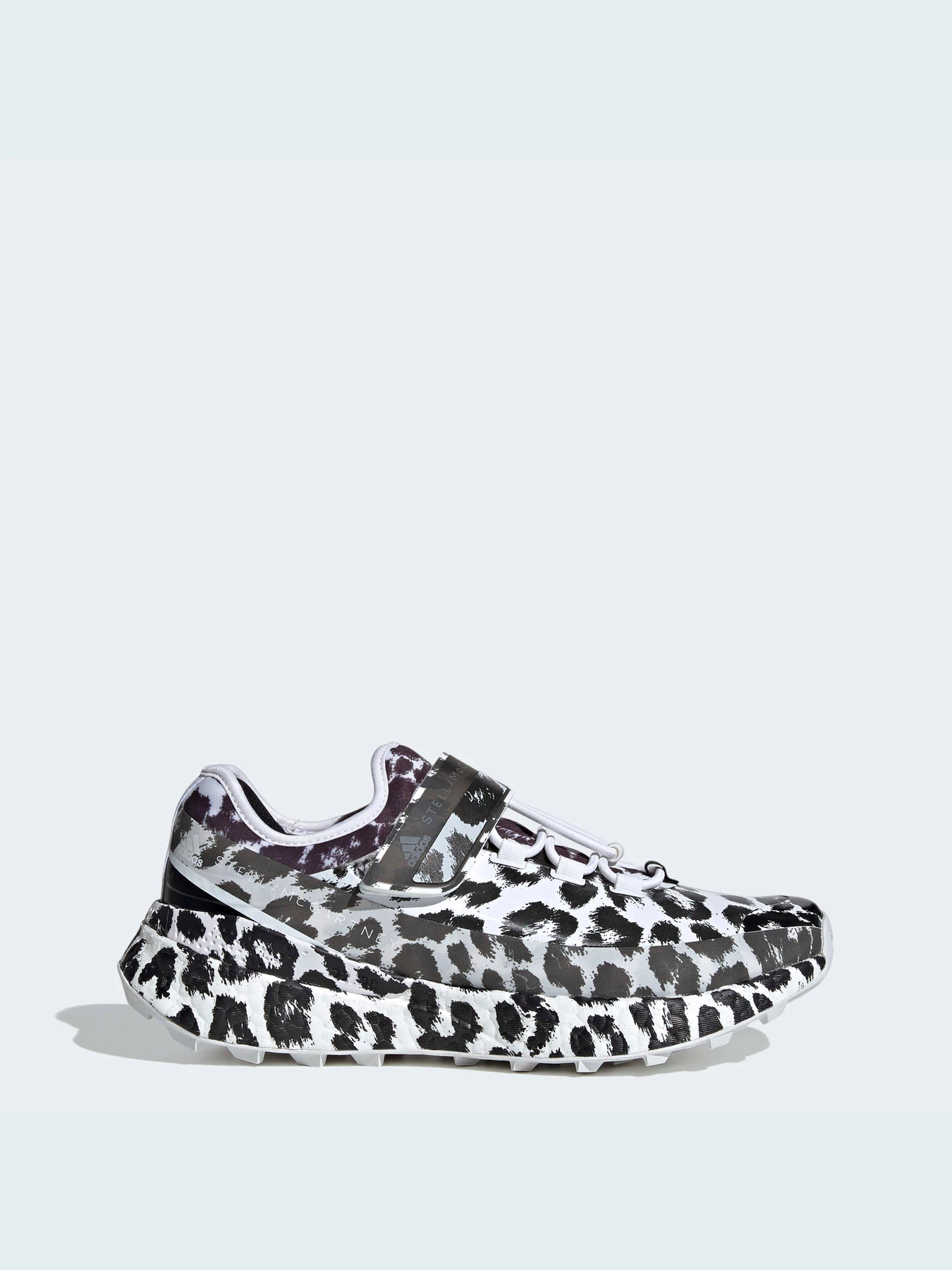 Кроссовки Adidas модель FV7461 Кроссовки Adidas модель FV7461 Фото