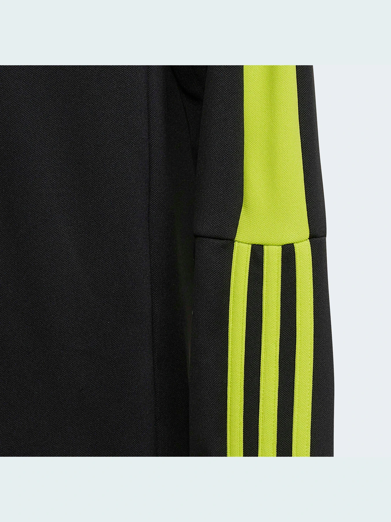 Худи и свитшоты Adidas Tiro модель HS0990 Худи и свитшоты Adidas Tiro модель HS0990 Фото