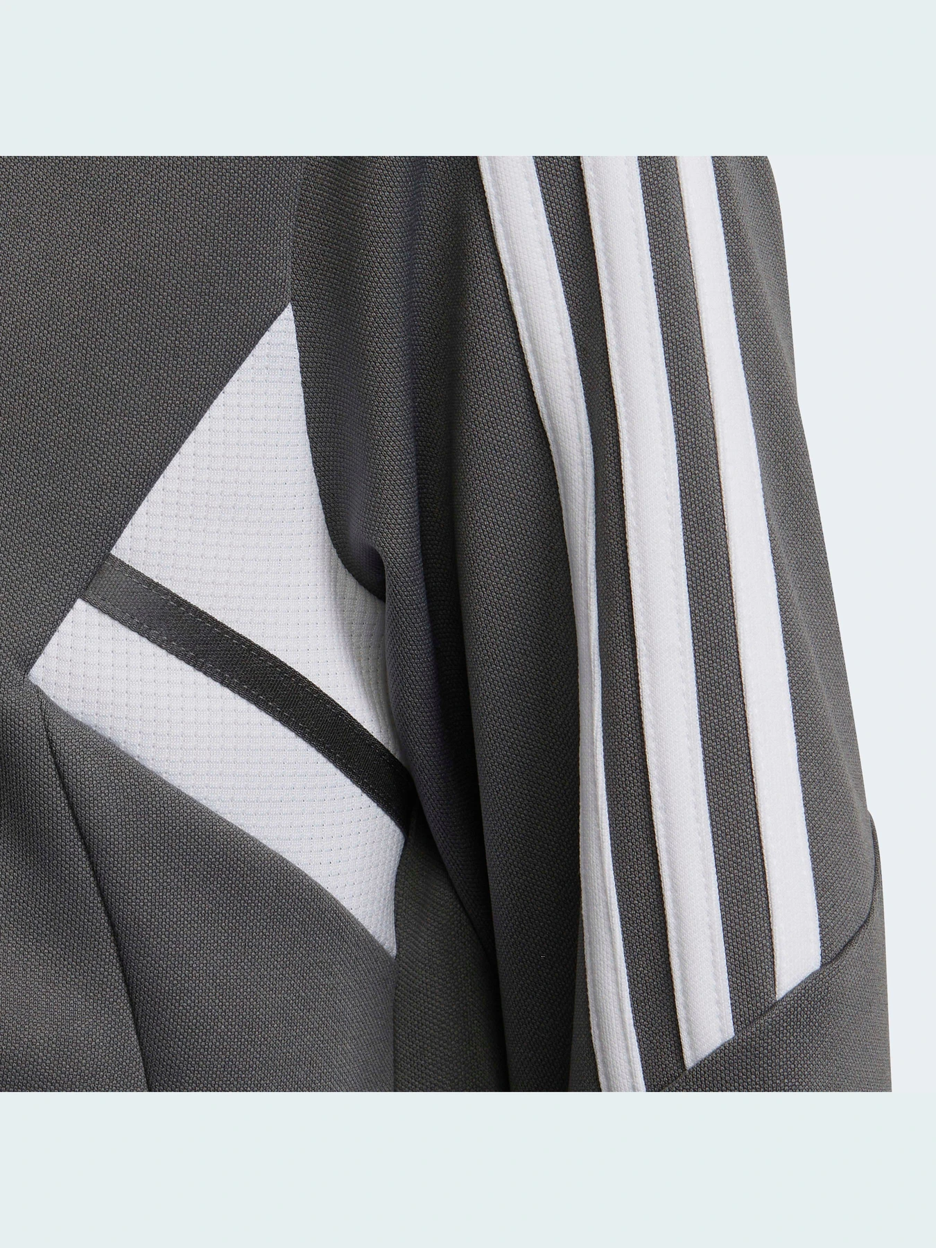 Куртки и дубленки Adidas Condivo модель HD2284 Куртки и дубленки Adidas Condivo модель HD2284 Фото