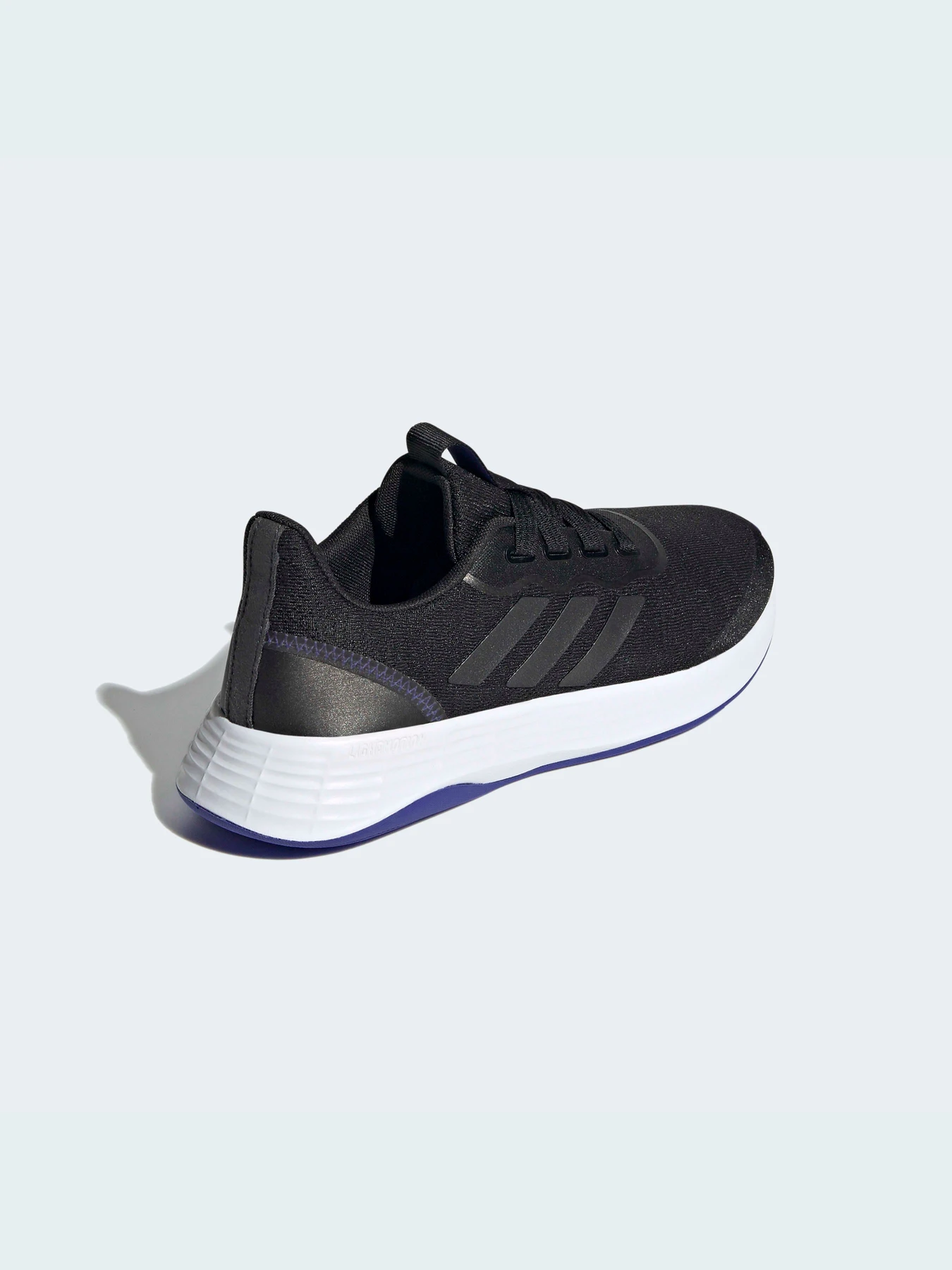 Кроссовки Adidas модель FY5678 Кроссовки Adidas модель FY5678 Фото
