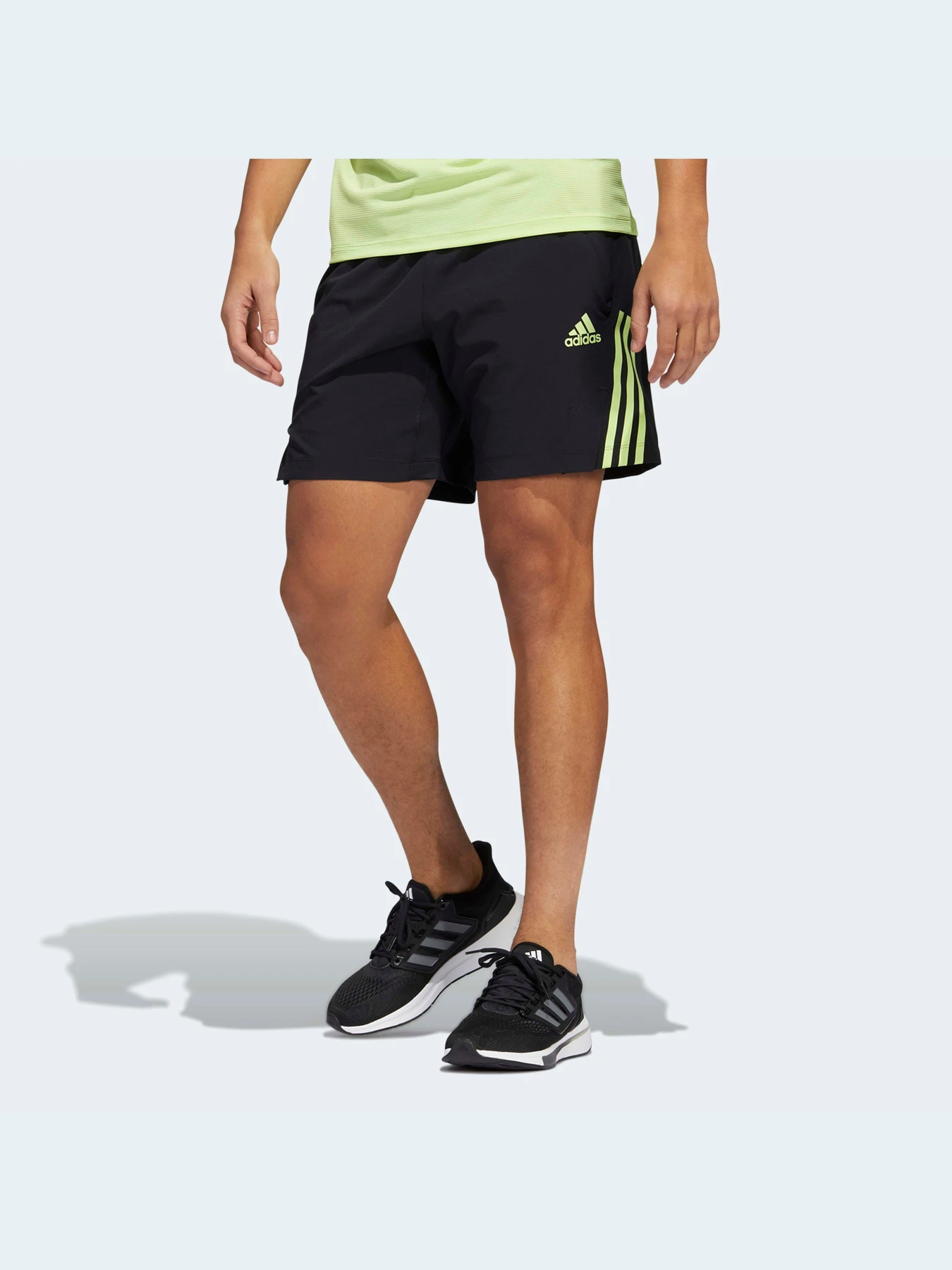 Шорты Adidas модель HE6982 Шорты Adidas модель HE6982 Фото