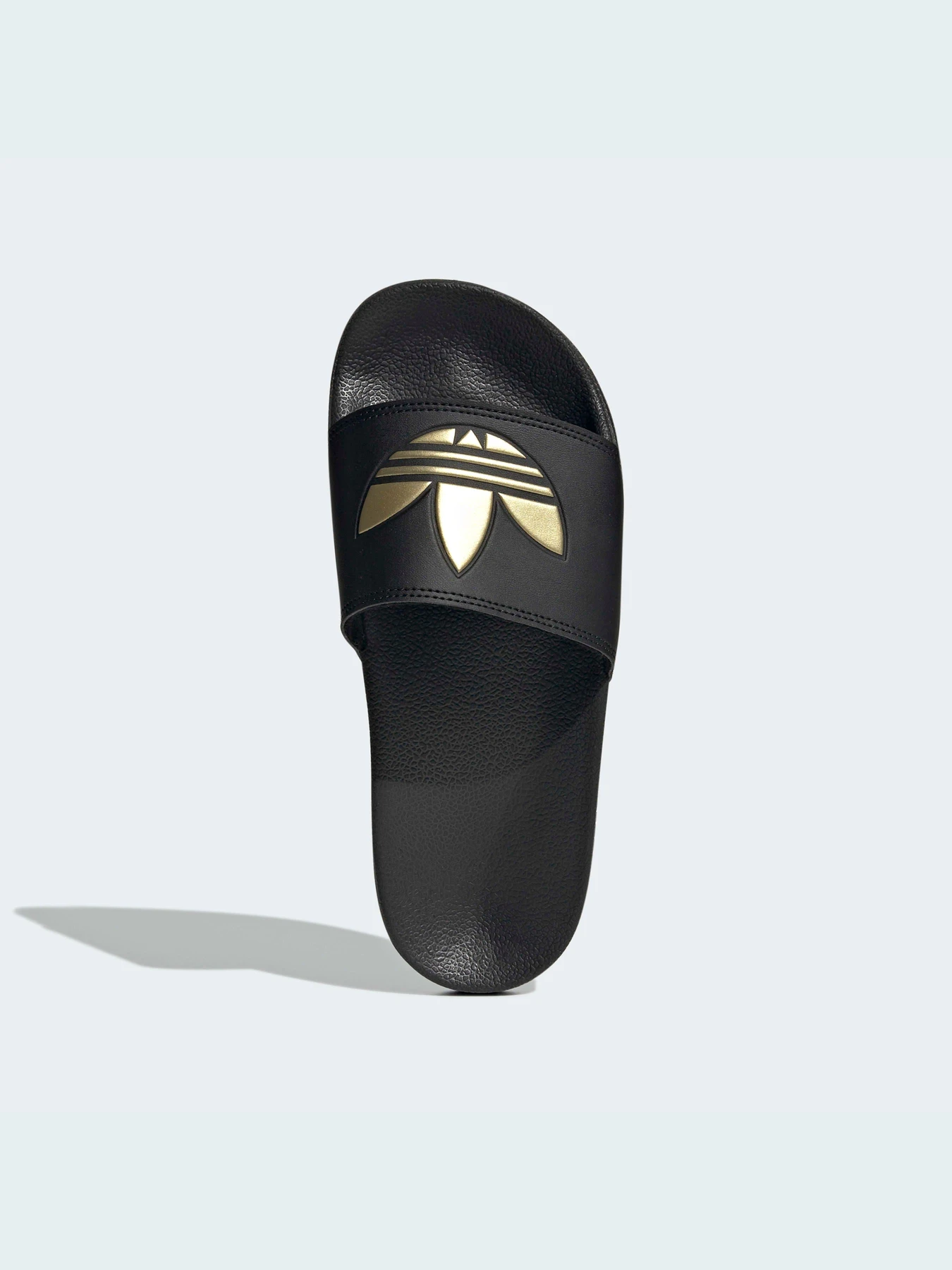 Шлёпанцы Adidas Adilette модель GZ6196 Шлёпанцы Adidas Adilette модель GZ6196 Фото