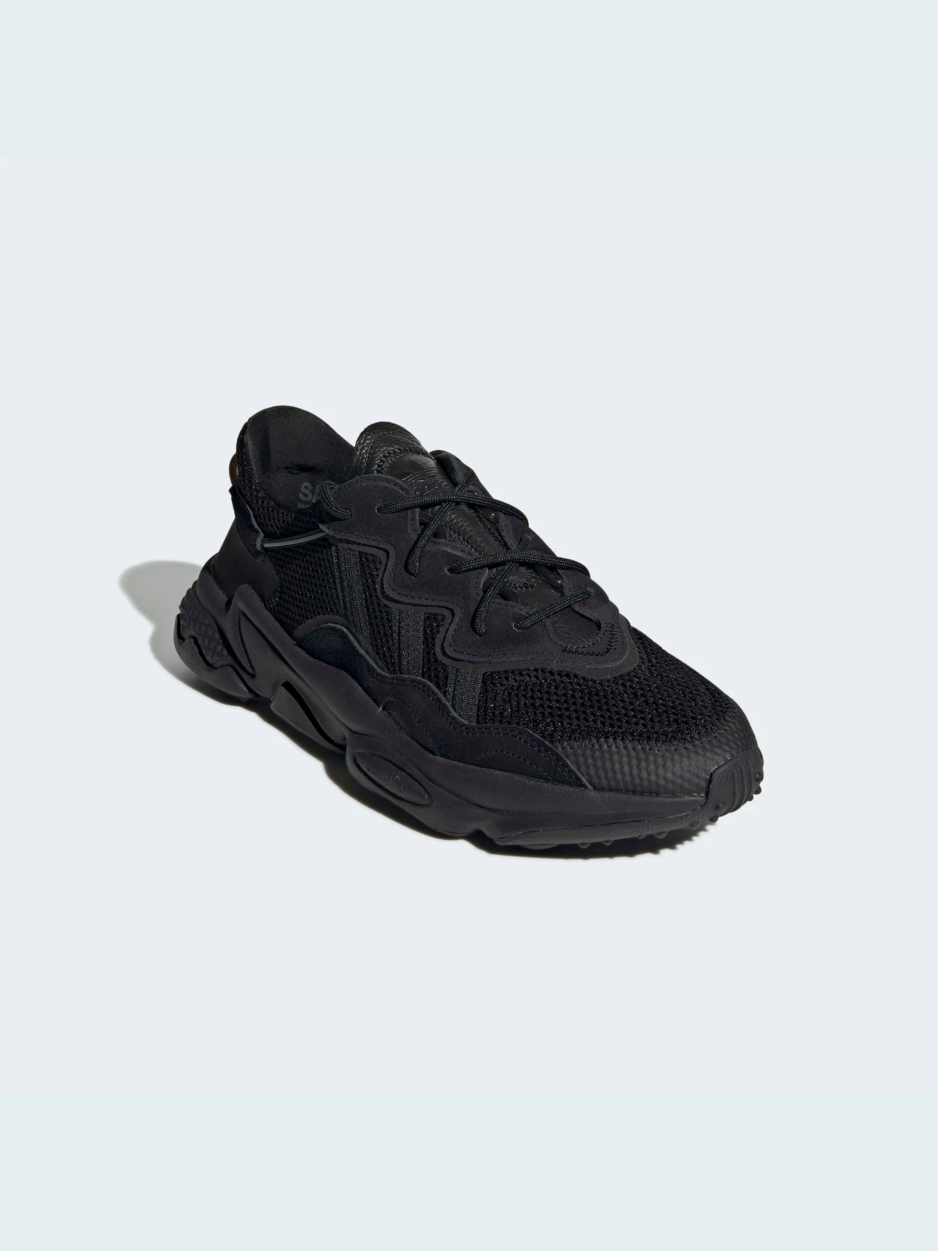 Кроссовки Adidas Ozweego модель EE6999 Фото