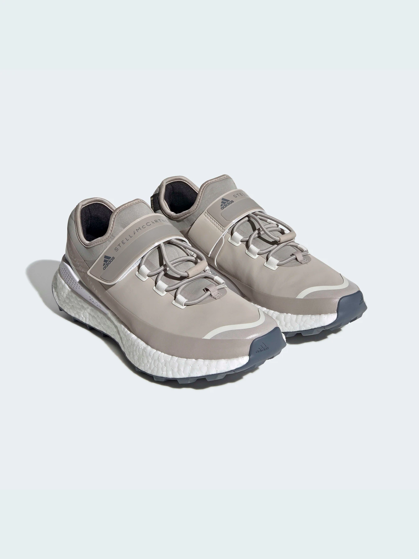 Кроссовки Adidas модель FV6518 Кроссовки Adidas модель FV6518 Фото