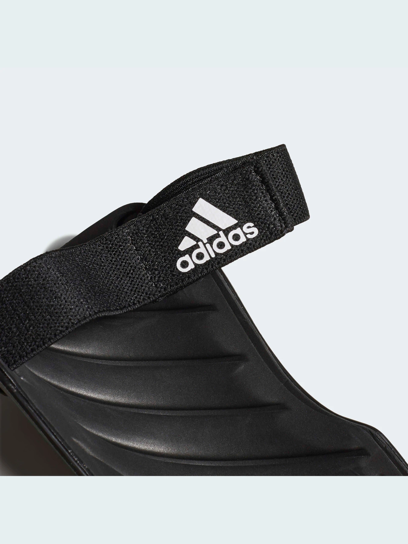 Щитки Adidas Tiro модель GK3536 Щитки Adidas Tiro модель GK3536 Фото