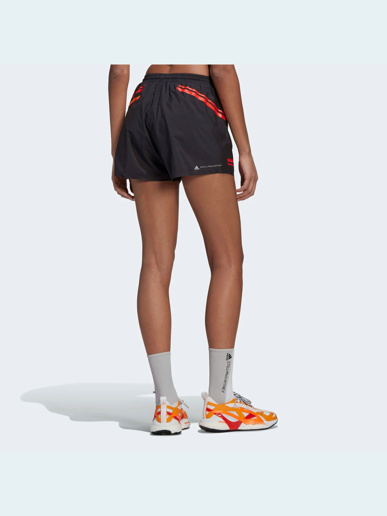 Шорти Adidas модель HD9118 Фото
