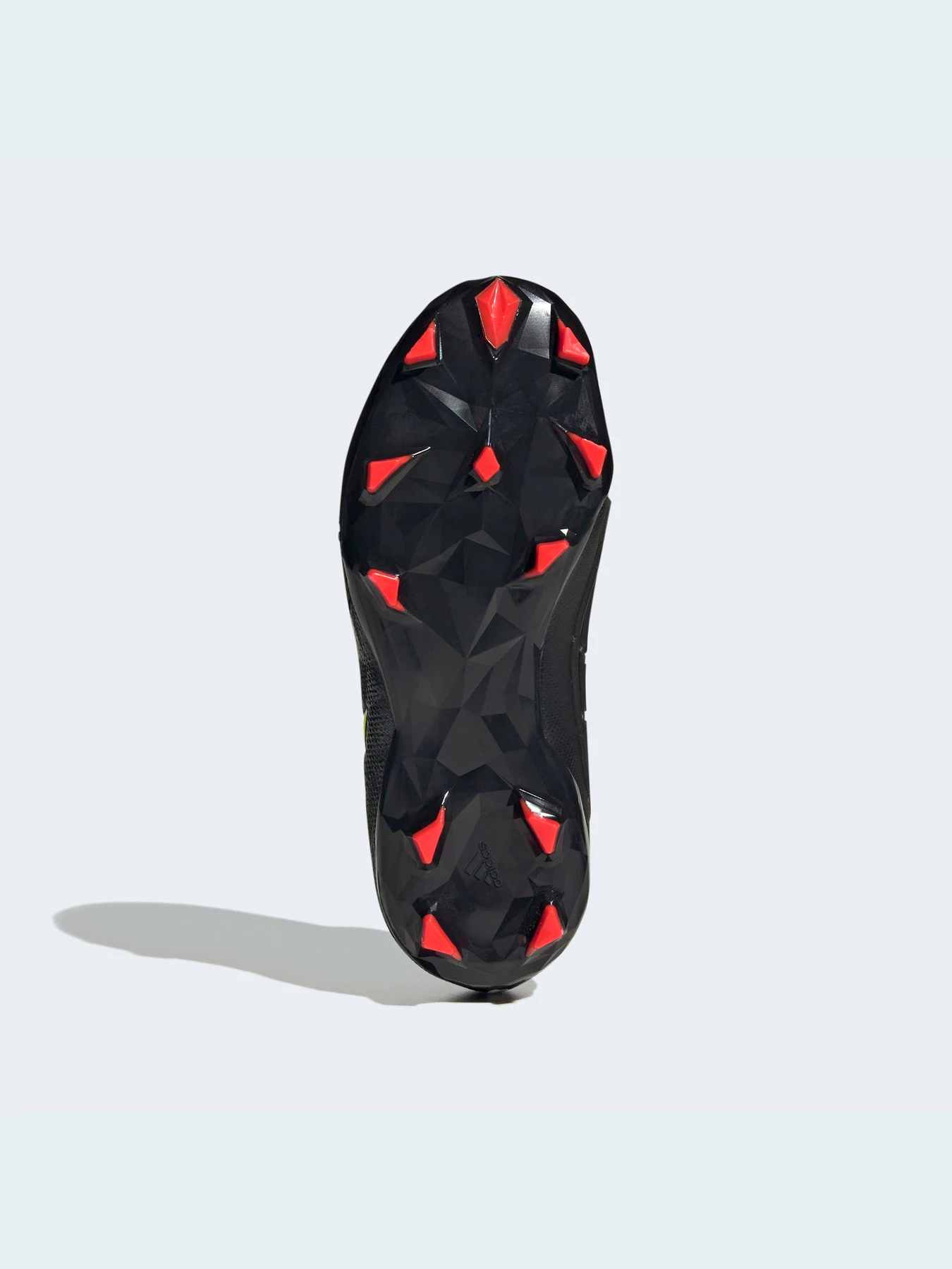 Кроссовки Adidas Predator модель GW0975 Кроссовки Adidas Predator модель GW0975 Фото