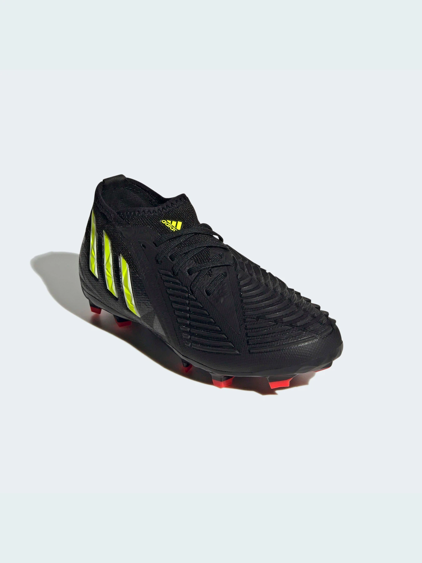 Кроссовки Adidas Predator модель GW0975 Кроссовки Adidas Predator модель GW0975 Фото