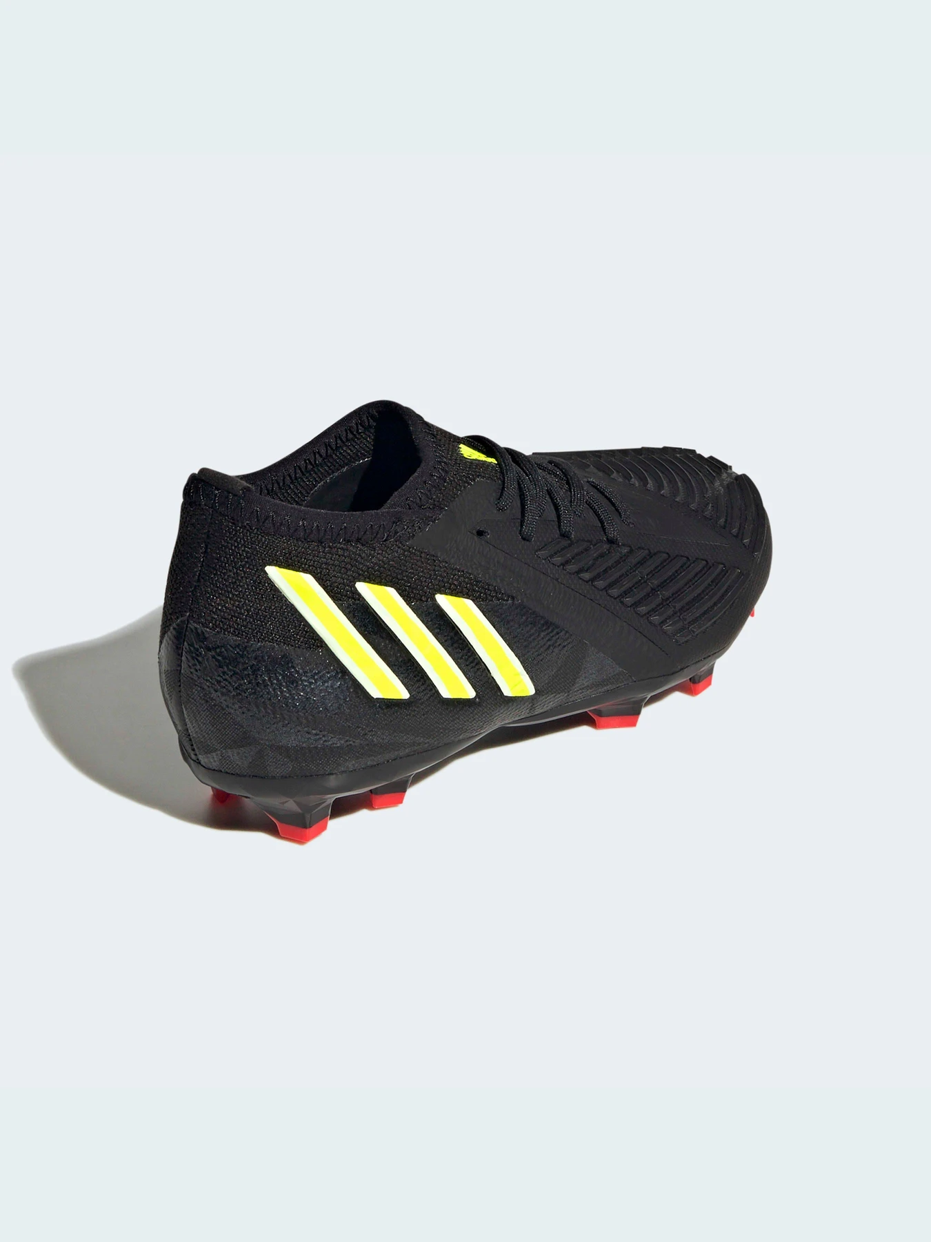 Кроссовки Adidas Predator модель GW0975 Кроссовки Adidas Predator модель GW0975 Фото