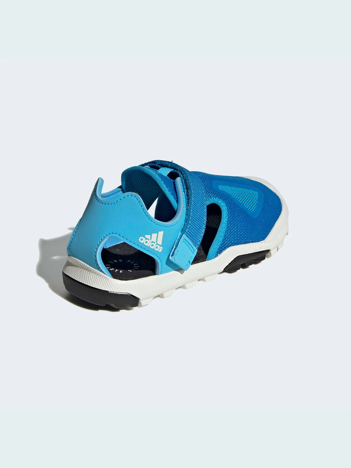 Сандалії Adidas модель S42670 Сандалії Adidas модель S42670 Фото