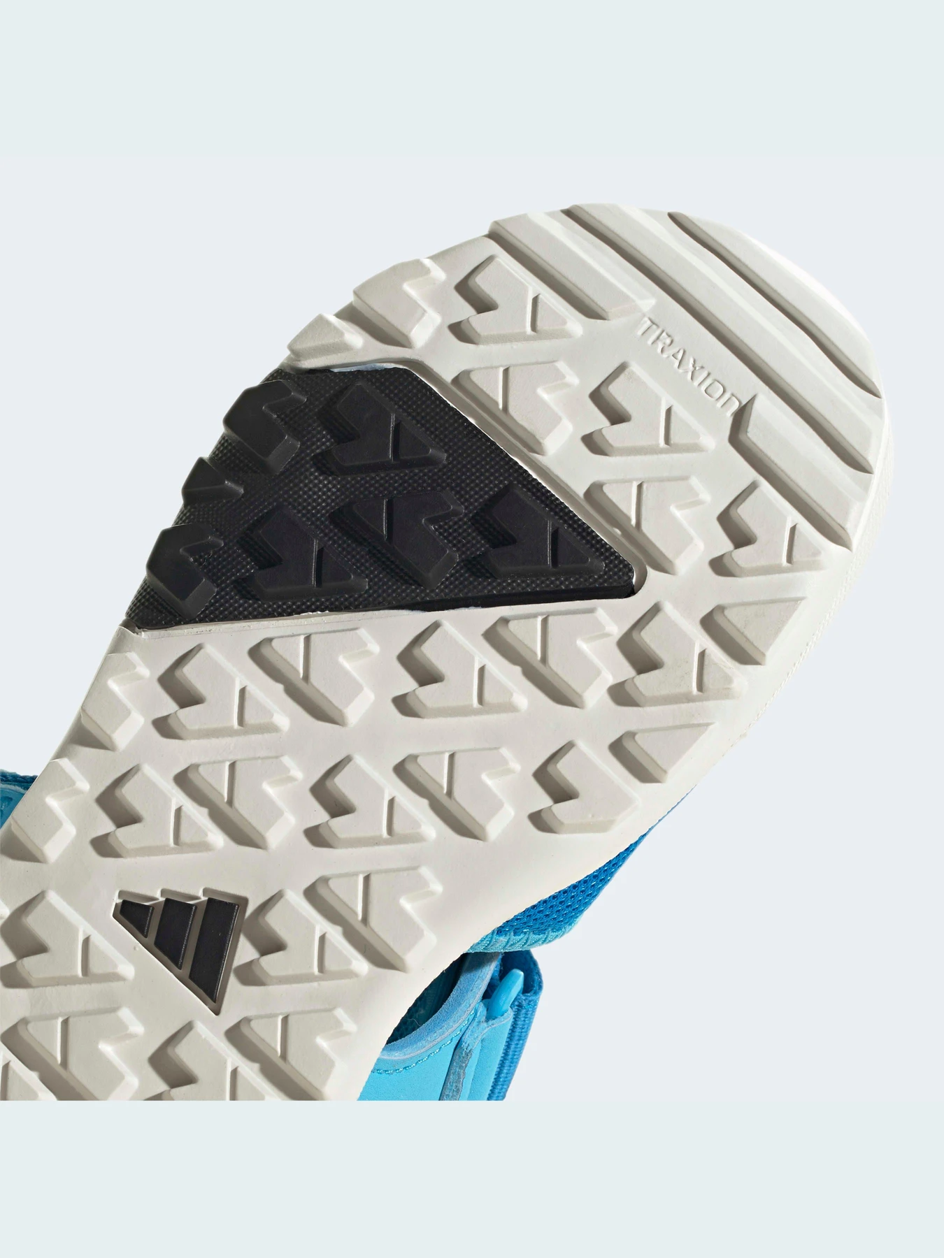 Сандалії Adidas модель S42670 Сандалії Adidas модель S42670 Фото