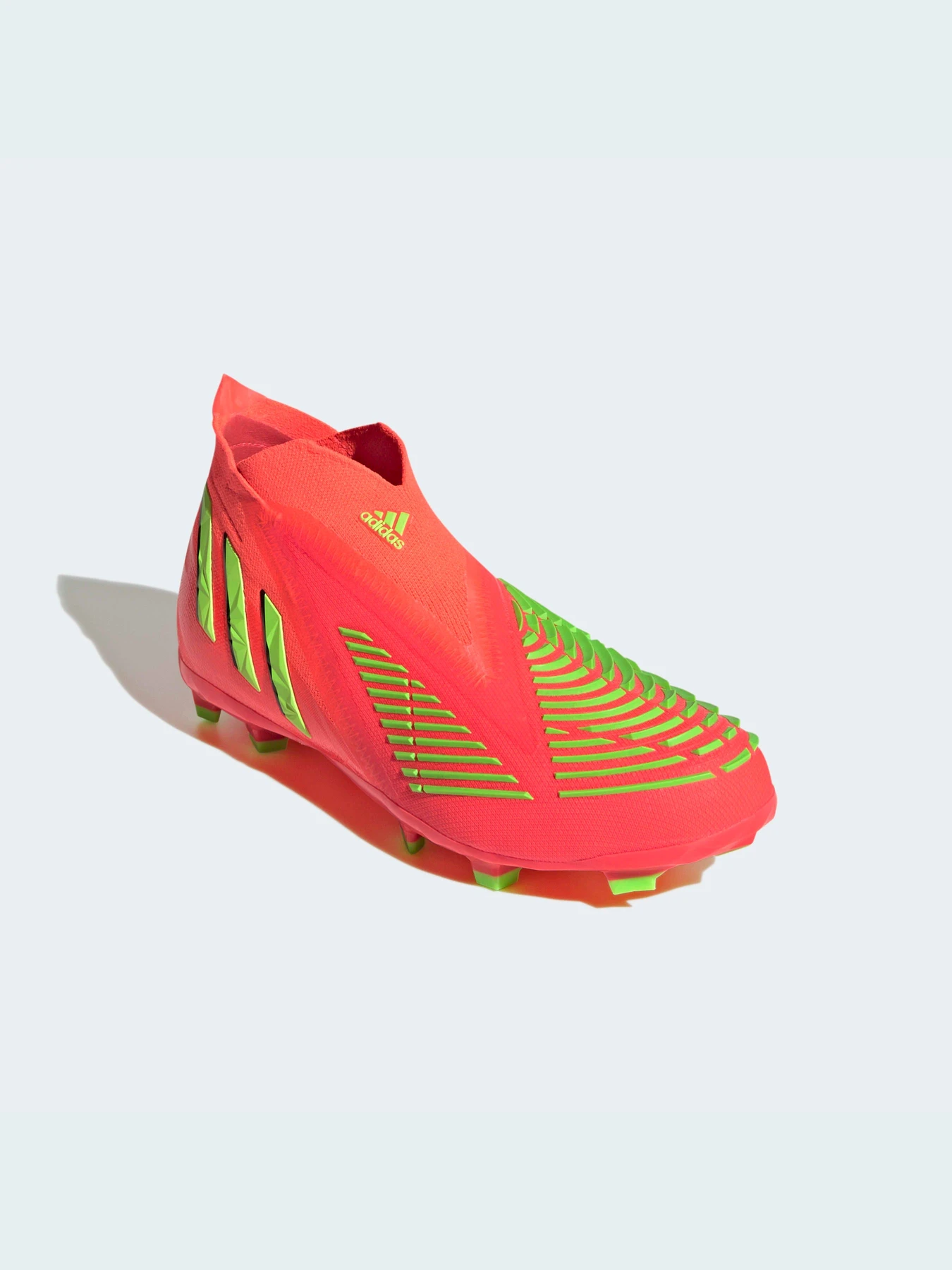 Кроссовки Adidas Predator модель GW0971 Кроссовки Adidas Predator модель GW0971 Фото