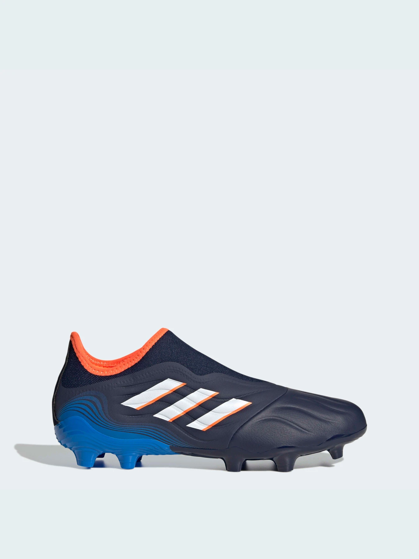 Кроссовки Adidas модель GW7391 Кроссовки Adidas модель GW7391 Фото