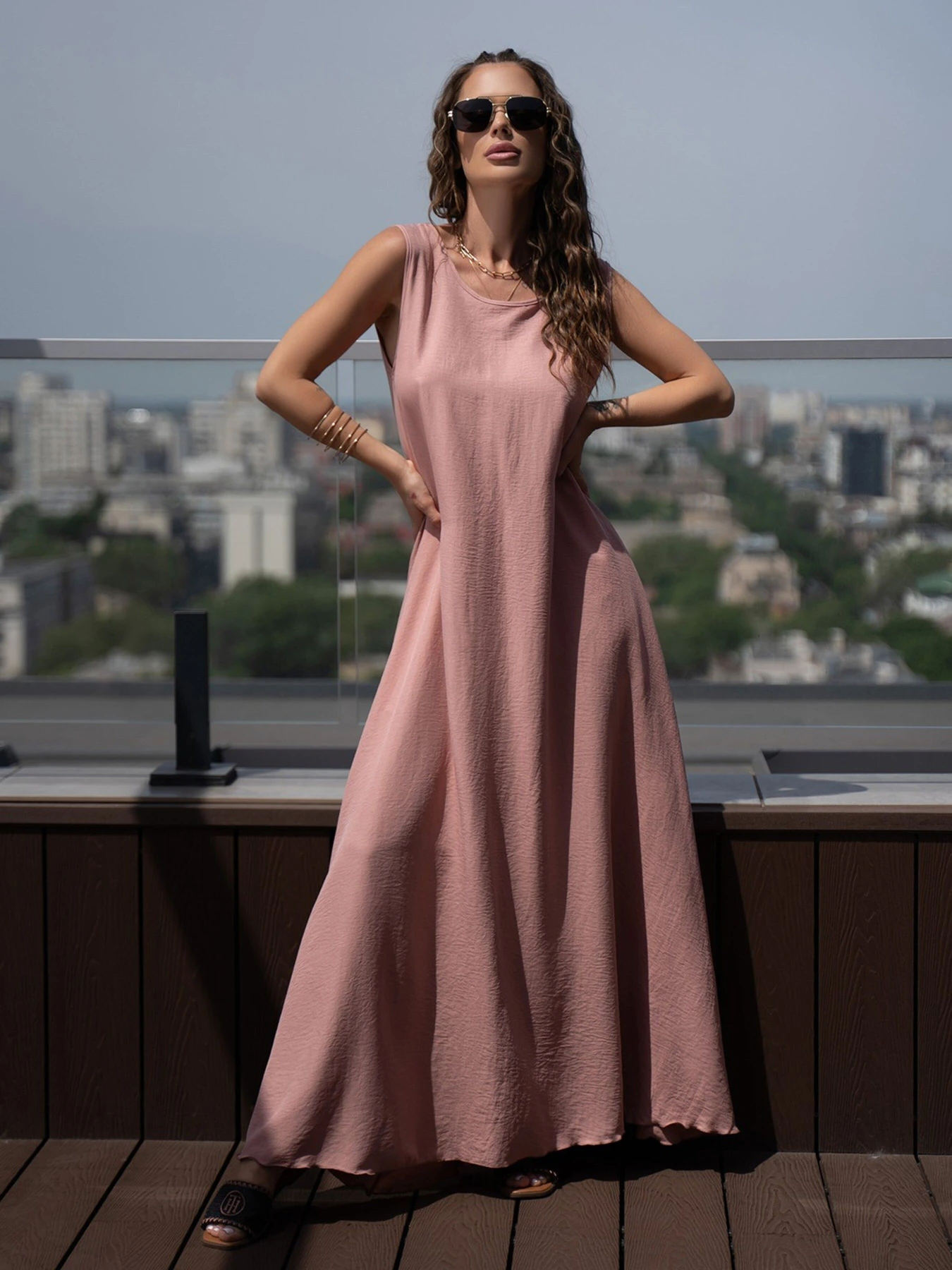 Сукні ISSA Plus модель 13868_pink Сукні ISSA Plus модель 13868_pink Фото