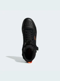 Кроссовки Adidas Forum модель Q46363 Фото
