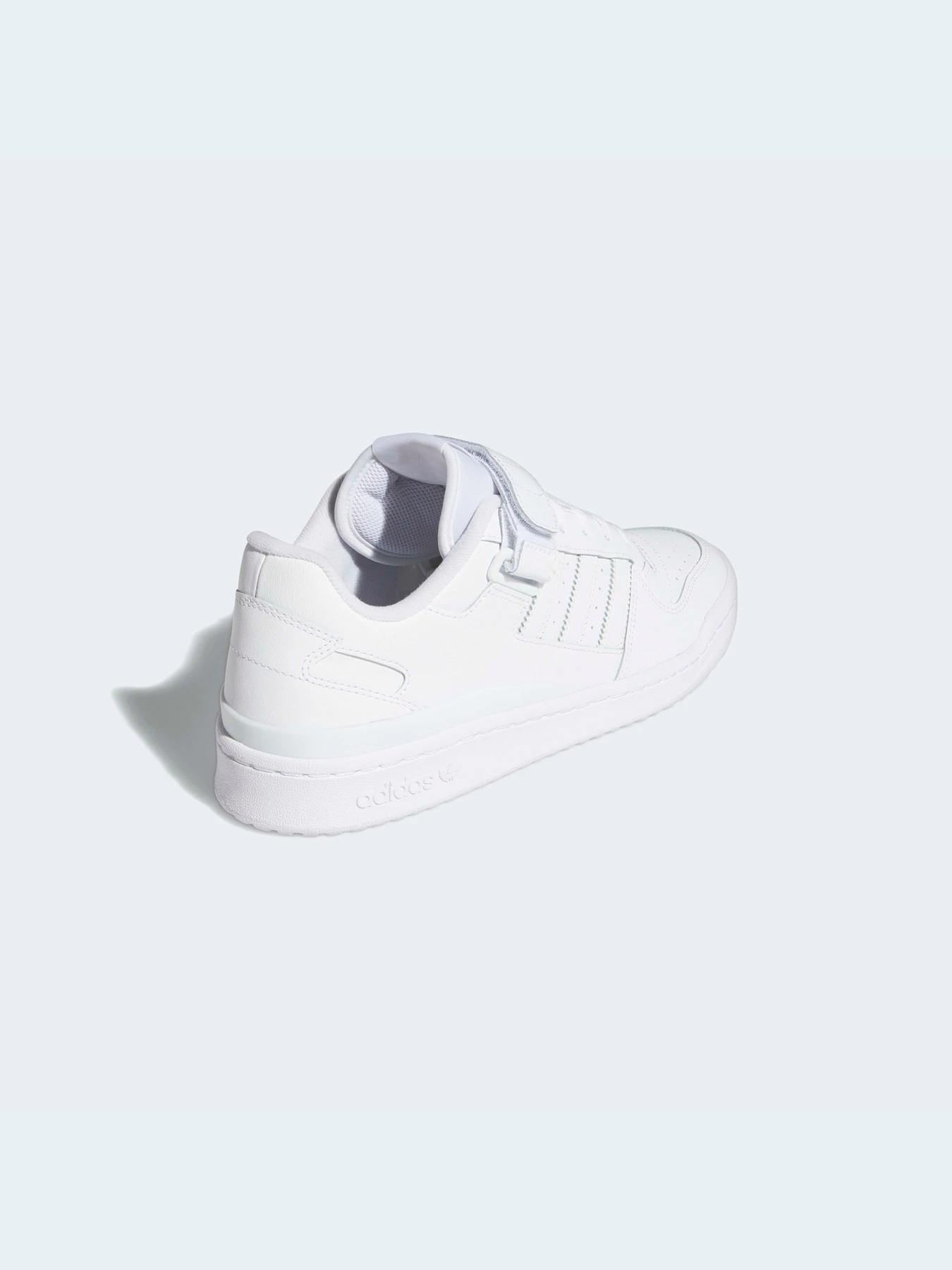 Кроссовки Adidas Forum модель FY7755 Кроссовки Adidas Forum модель FY7755 Фото