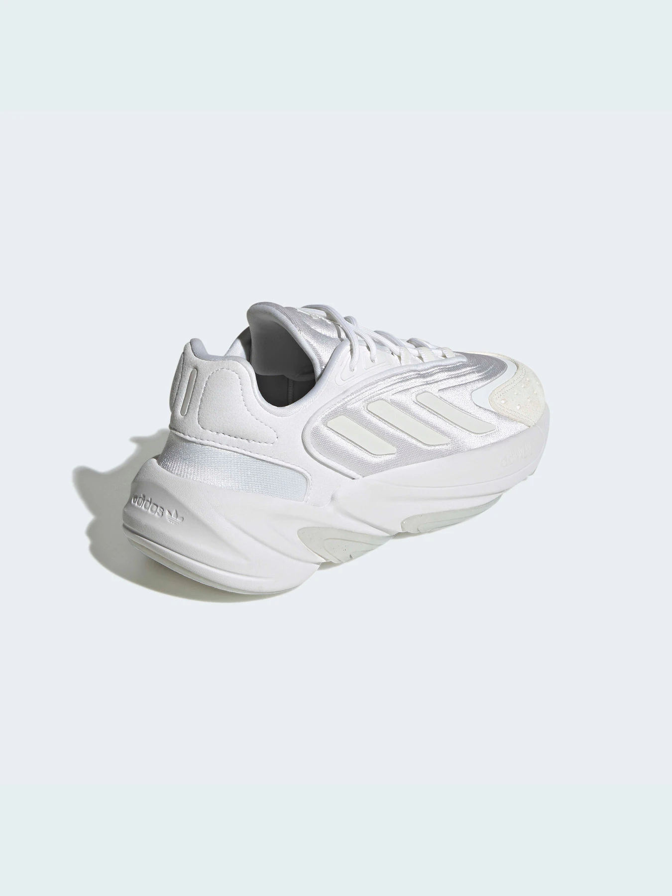 Кроссовки Adidas Ozweego модель H04269 Фото
