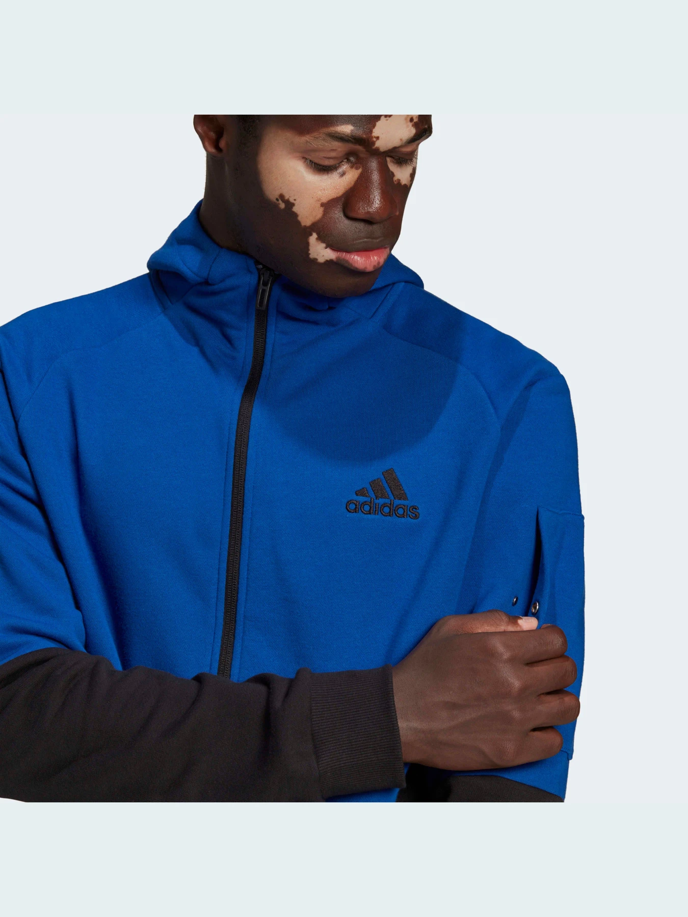 Худі та світшоти Adidas модель HE1805 Фото