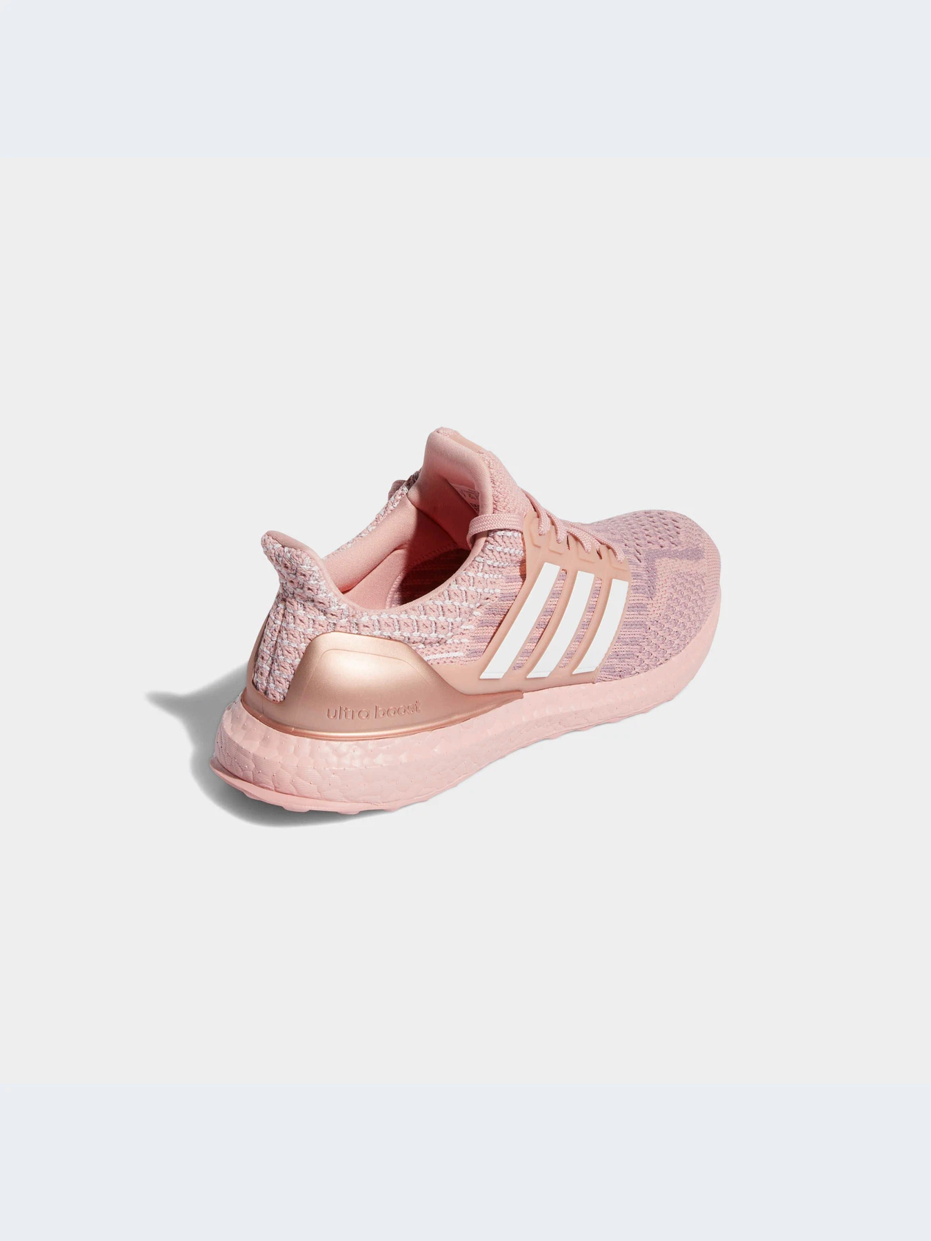 Кросівки Adidas Ultraboost модель GY7953 Кросівки Adidas Ultraboost модель GY7953 Фото